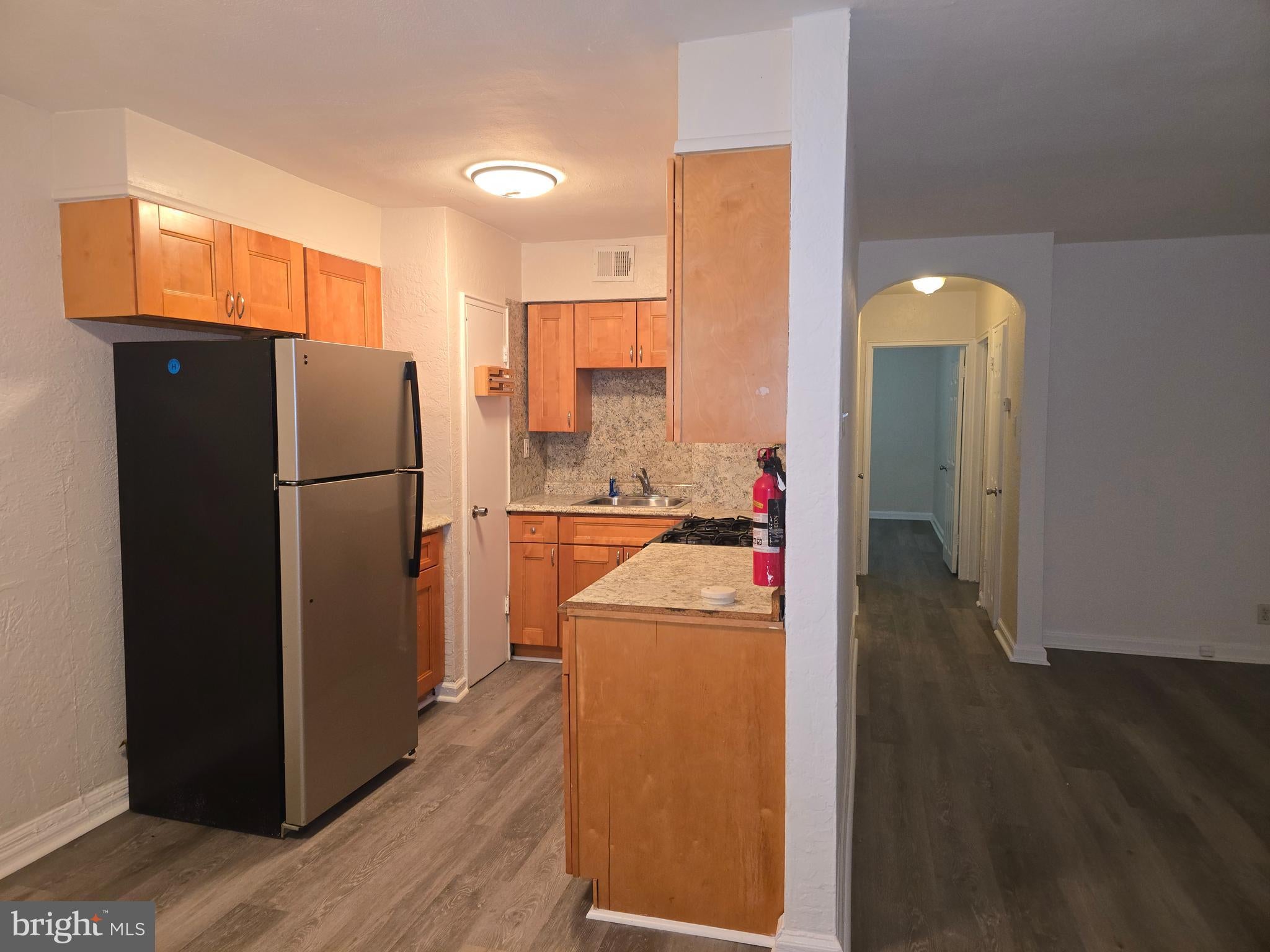 6135 OLD YORK ROAD 1/2 1