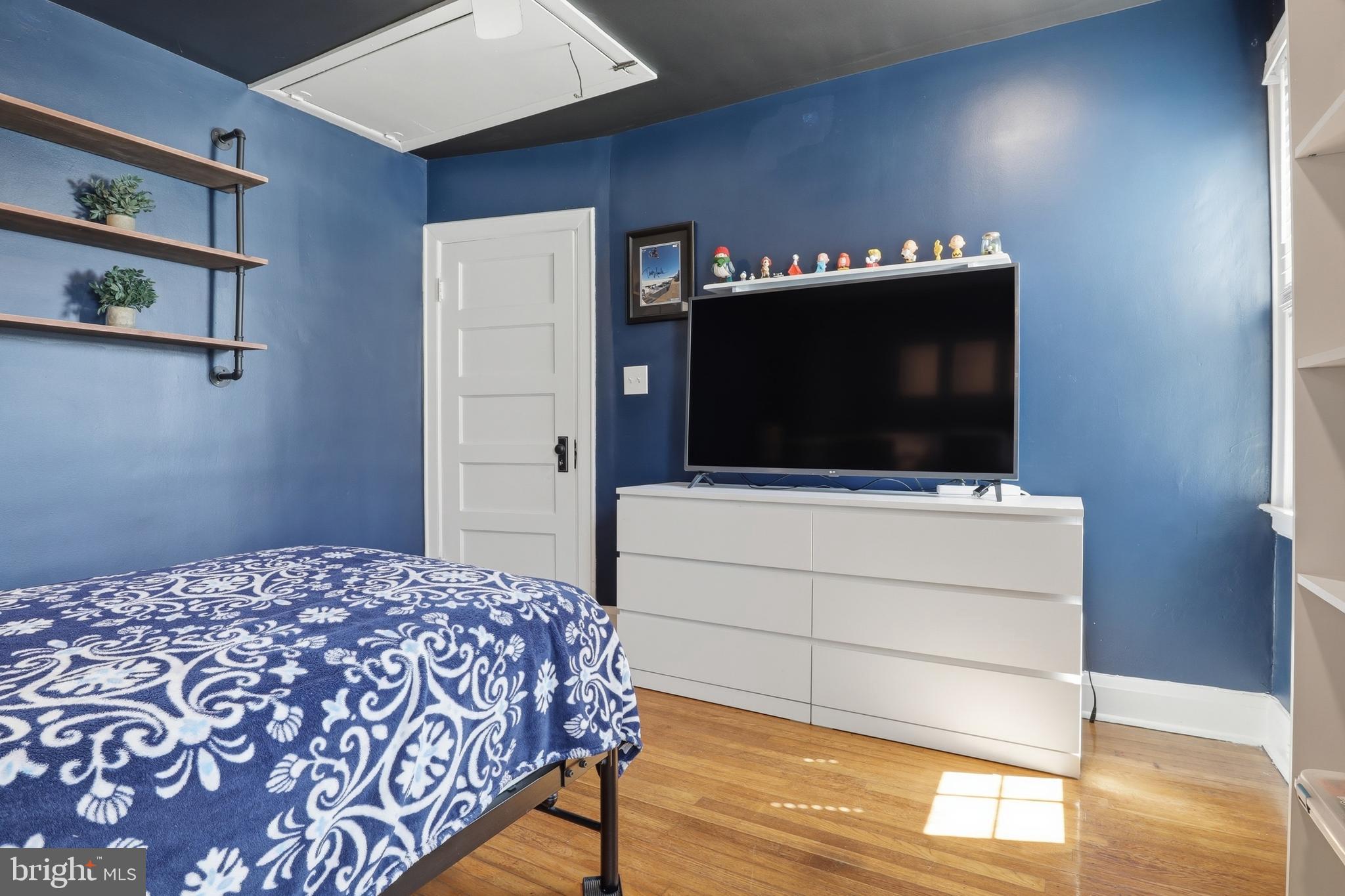 NORTH HARFORD ROAD - Residential