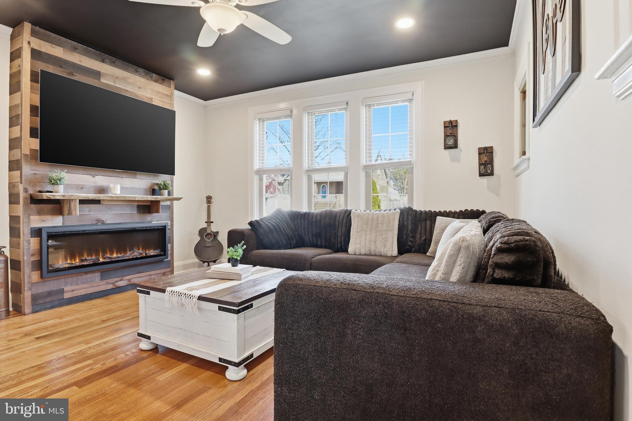 NORTH HARFORD ROAD - Residential