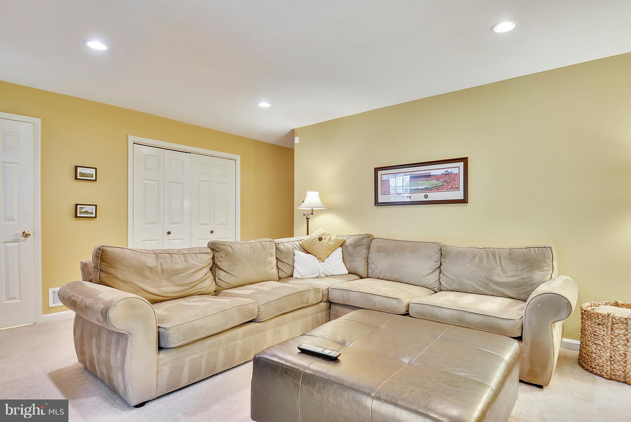 HAHN PROPERTY - Residential