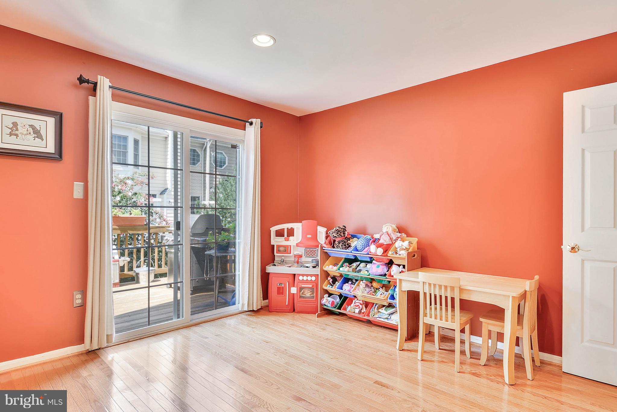 HAHN PROPERTY - Residential