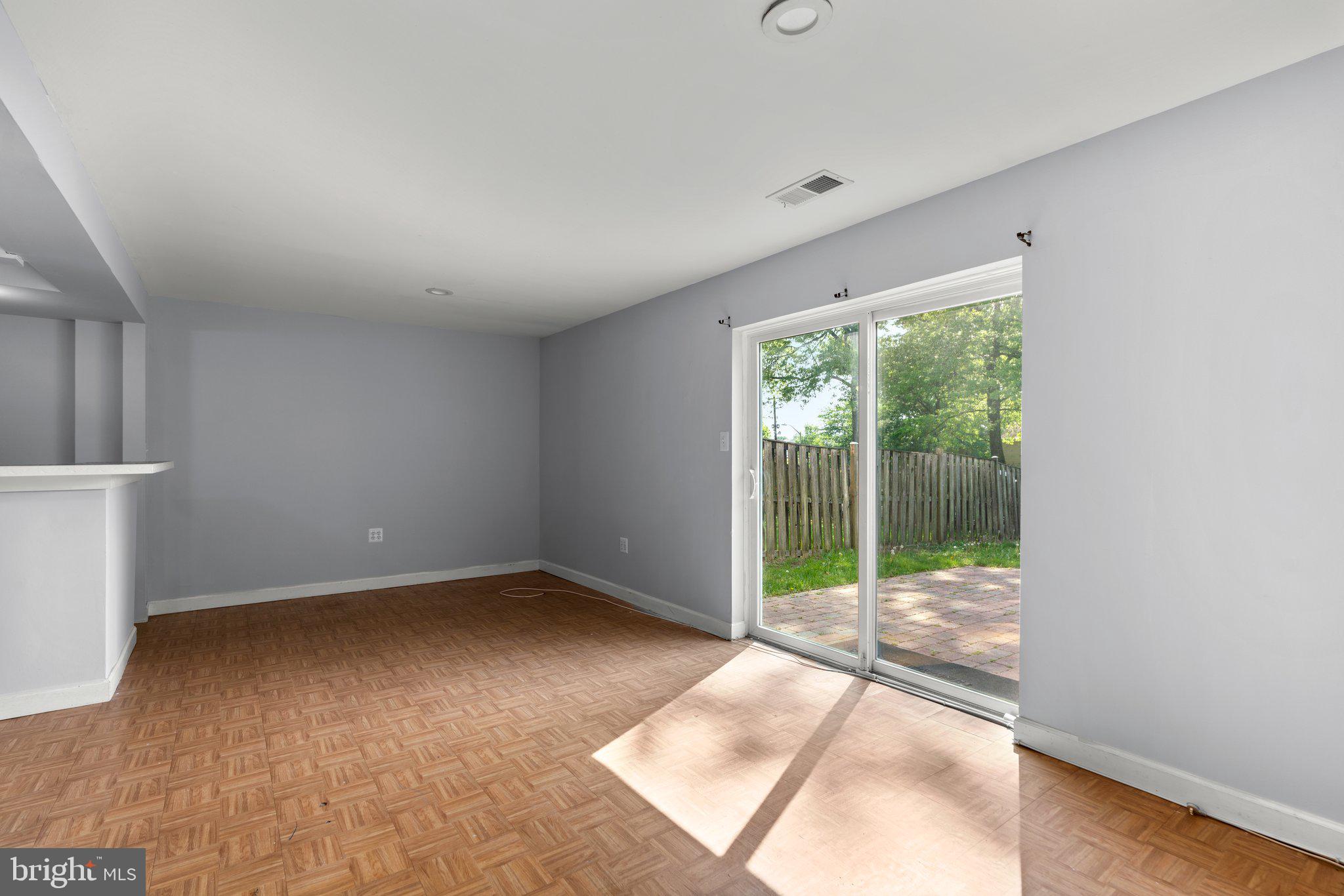 QUAIL VALLEY - Residential Lease