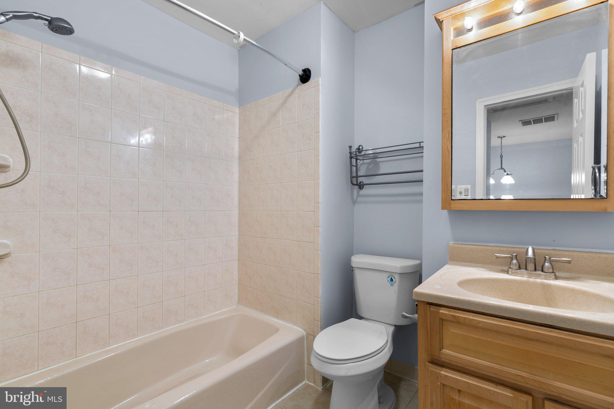 QUAIL VALLEY - Residential Lease