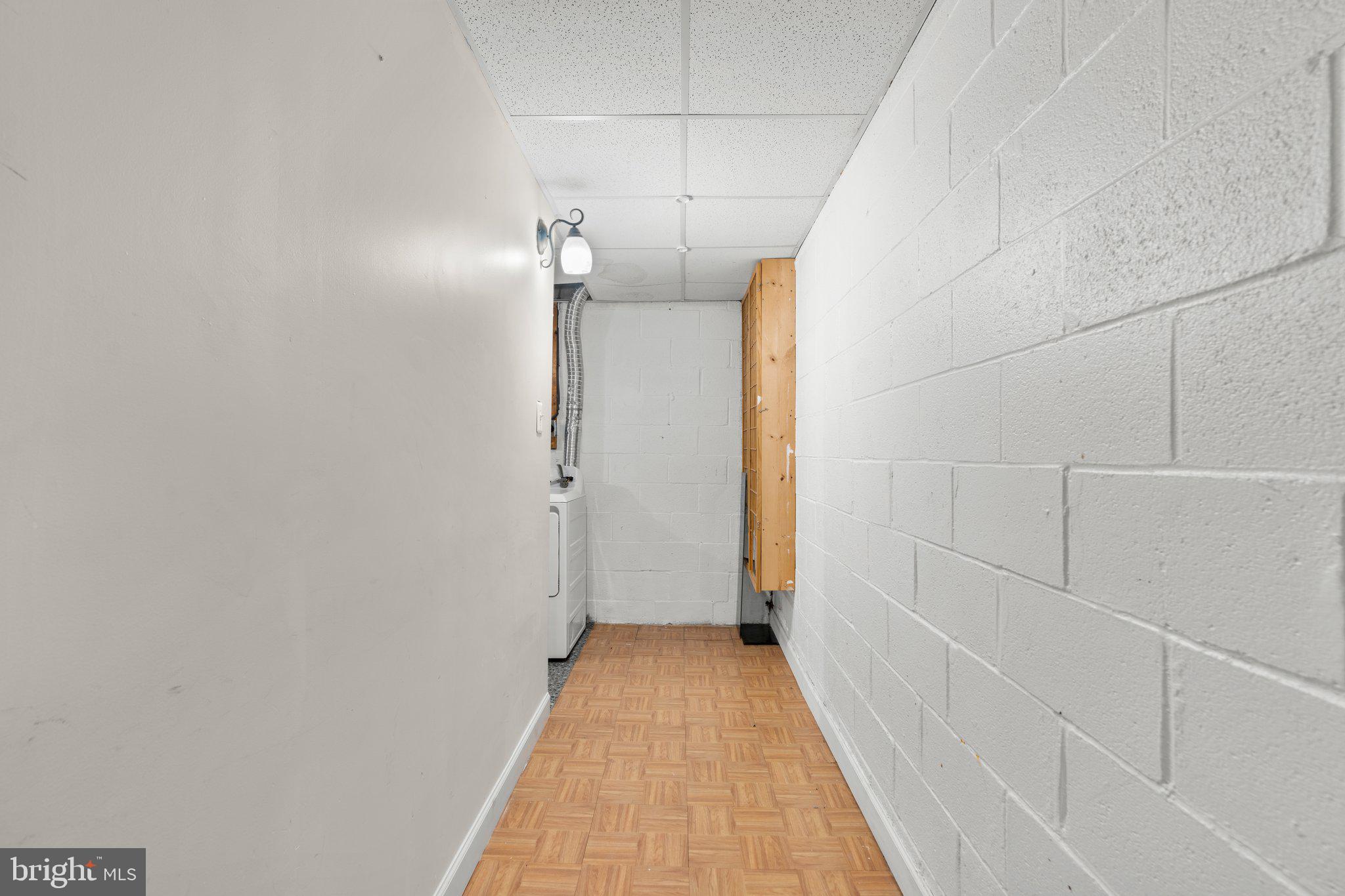 QUAIL VALLEY - Residential Lease