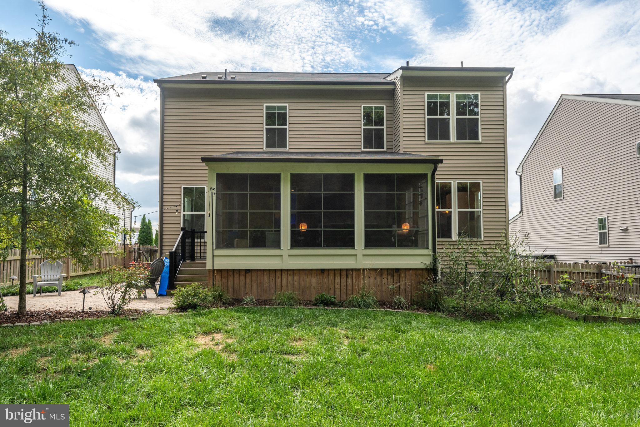 CAYDEN RIDGE - Residential