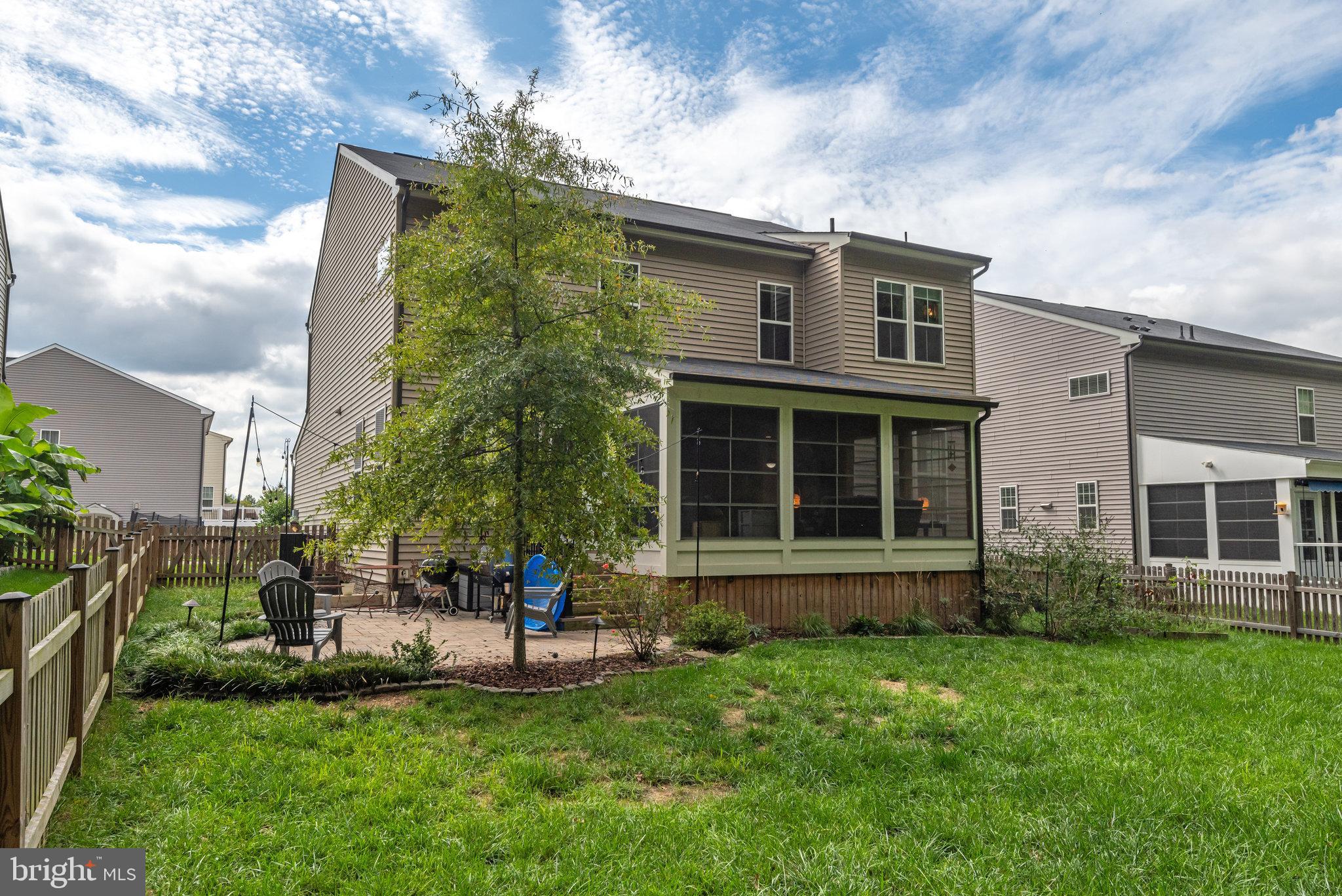 CAYDEN RIDGE - Residential