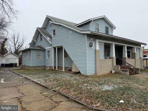 Photo of 2926 Christopher Ave, BALTIMORE, MD 21214 (MLS # MDBA2196110)