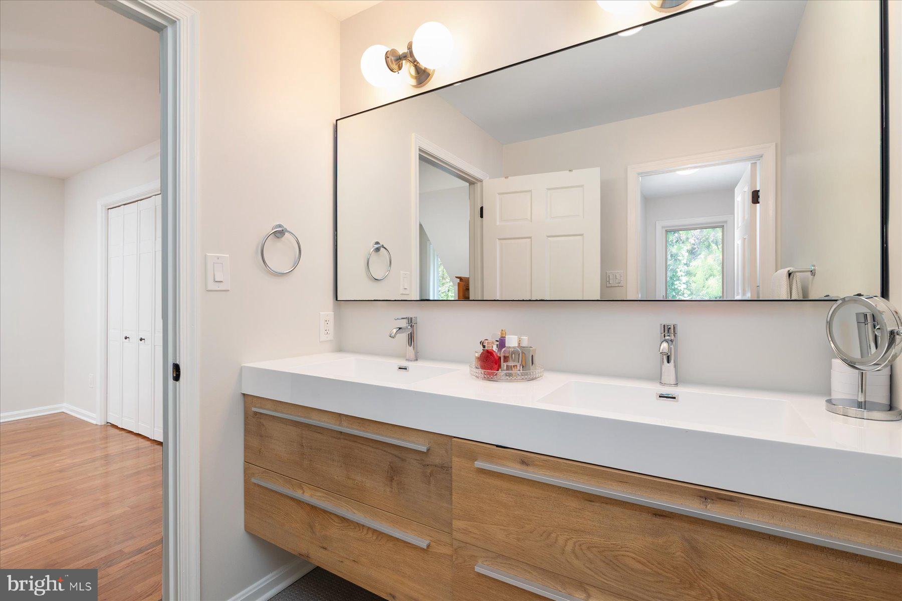 NORTH SHORE - Residential