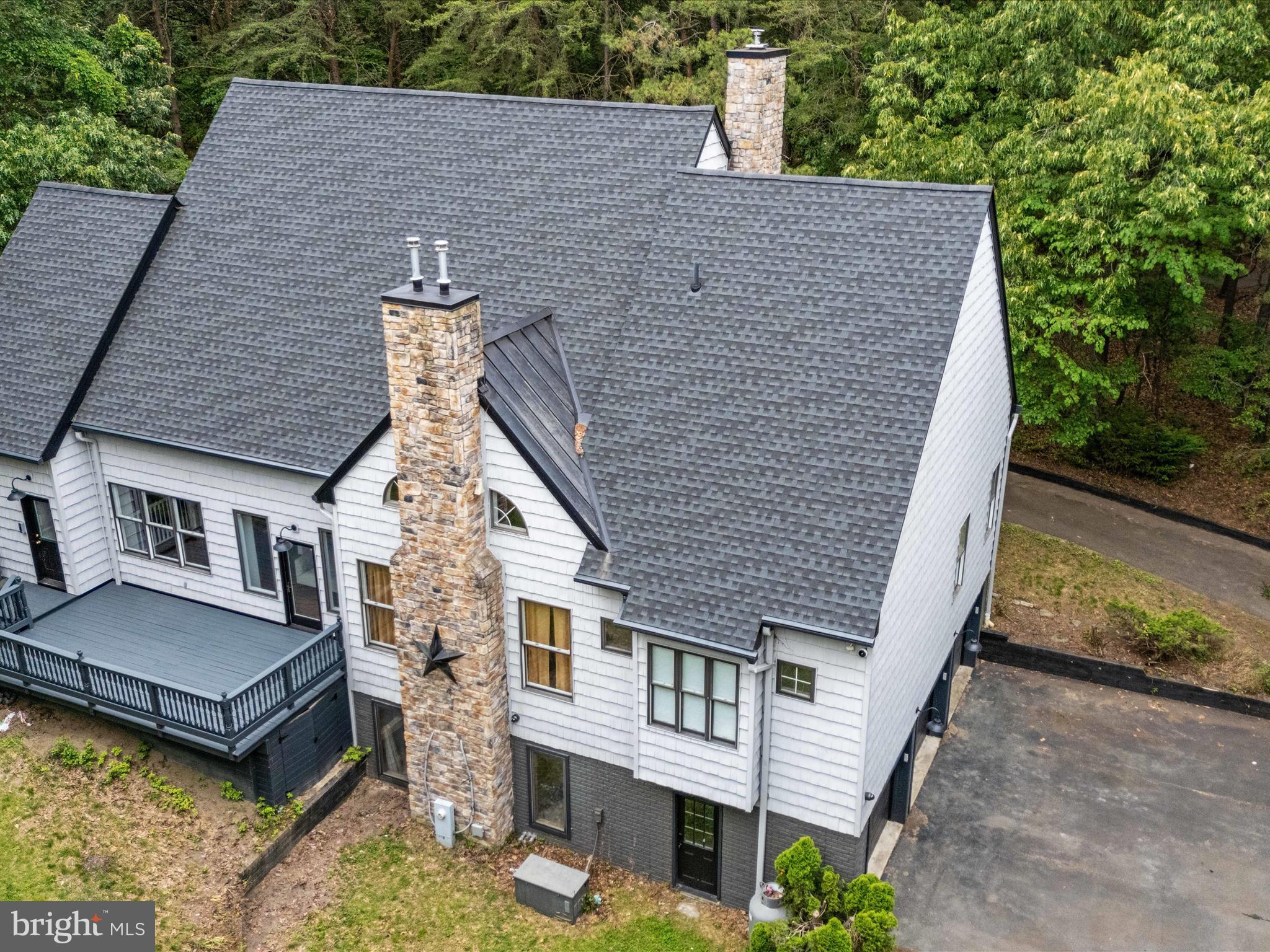 NORTH SHORE - Residential