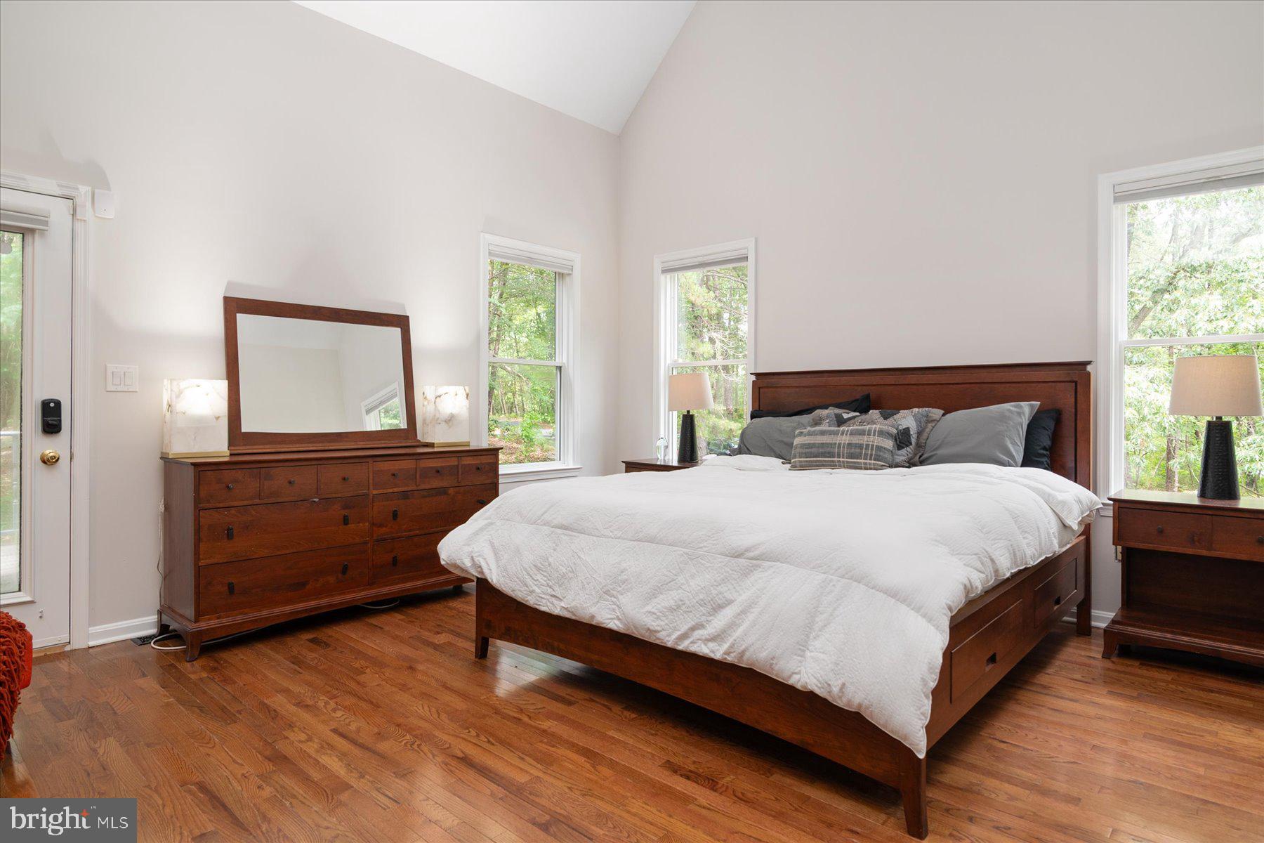 NORTH SHORE - Residential