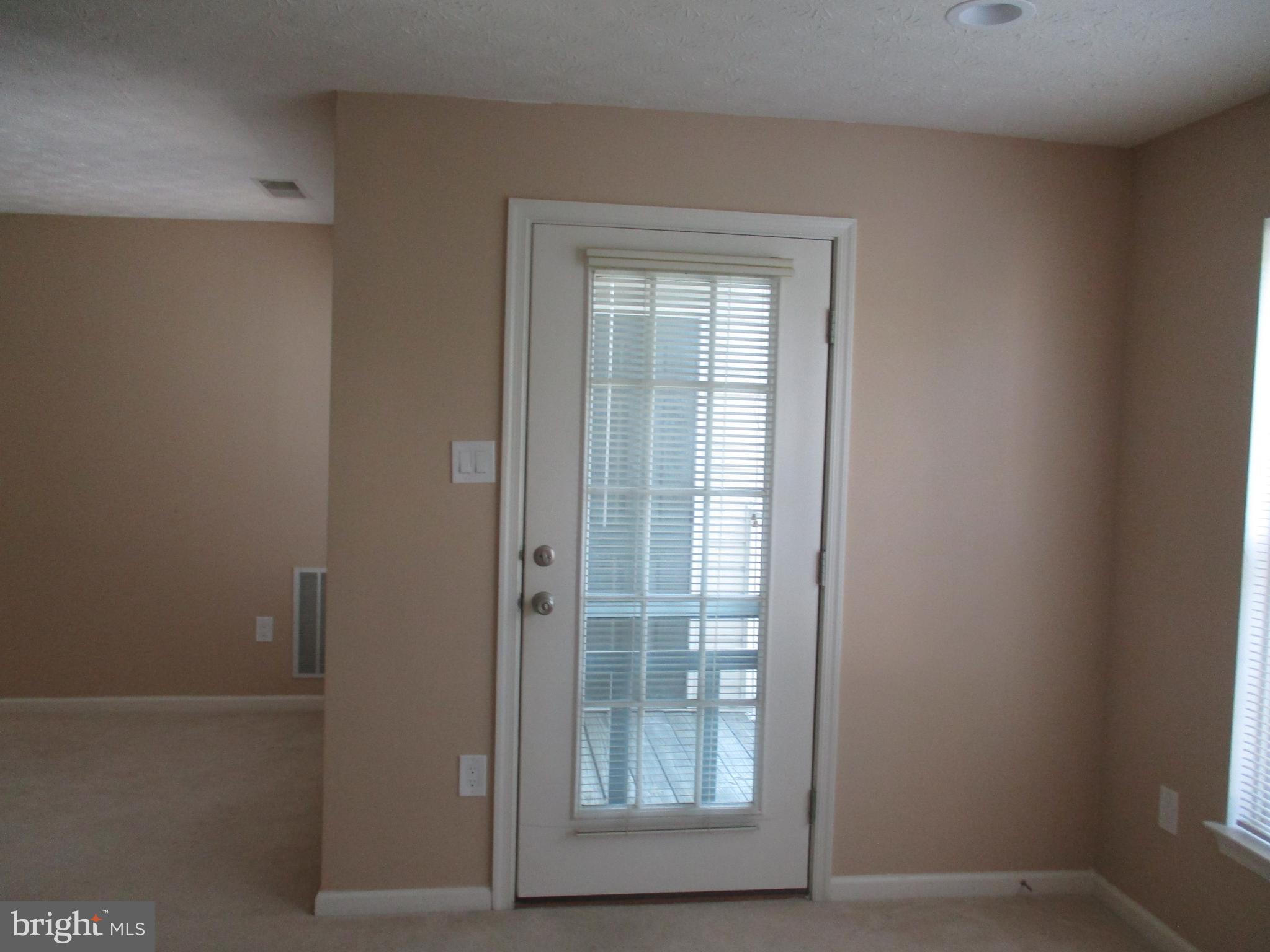 BCKGHM CND@OWGS MS NW TN - Residential Lease