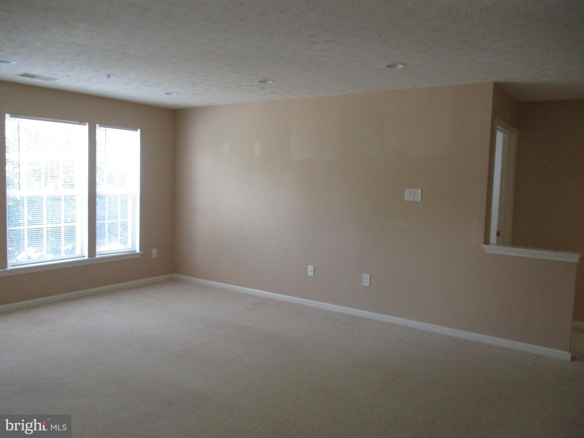 BCKGHM CND@OWGS MS NW TN - Residential Lease