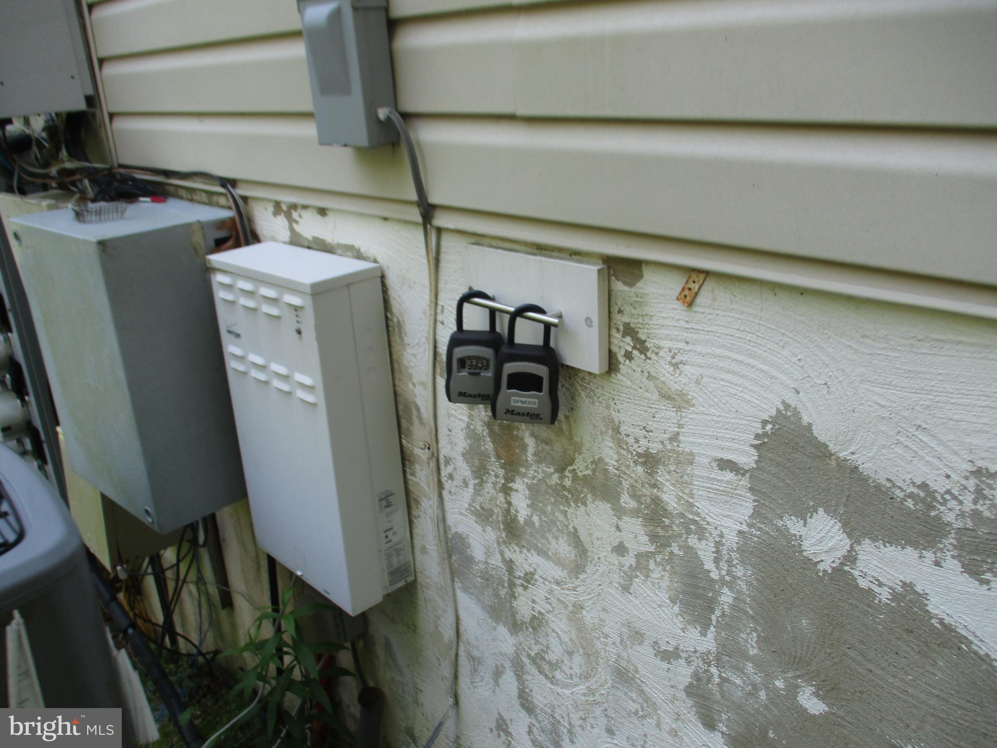 BCKGHM CND@OWGS MS NW TN - Residential Lease