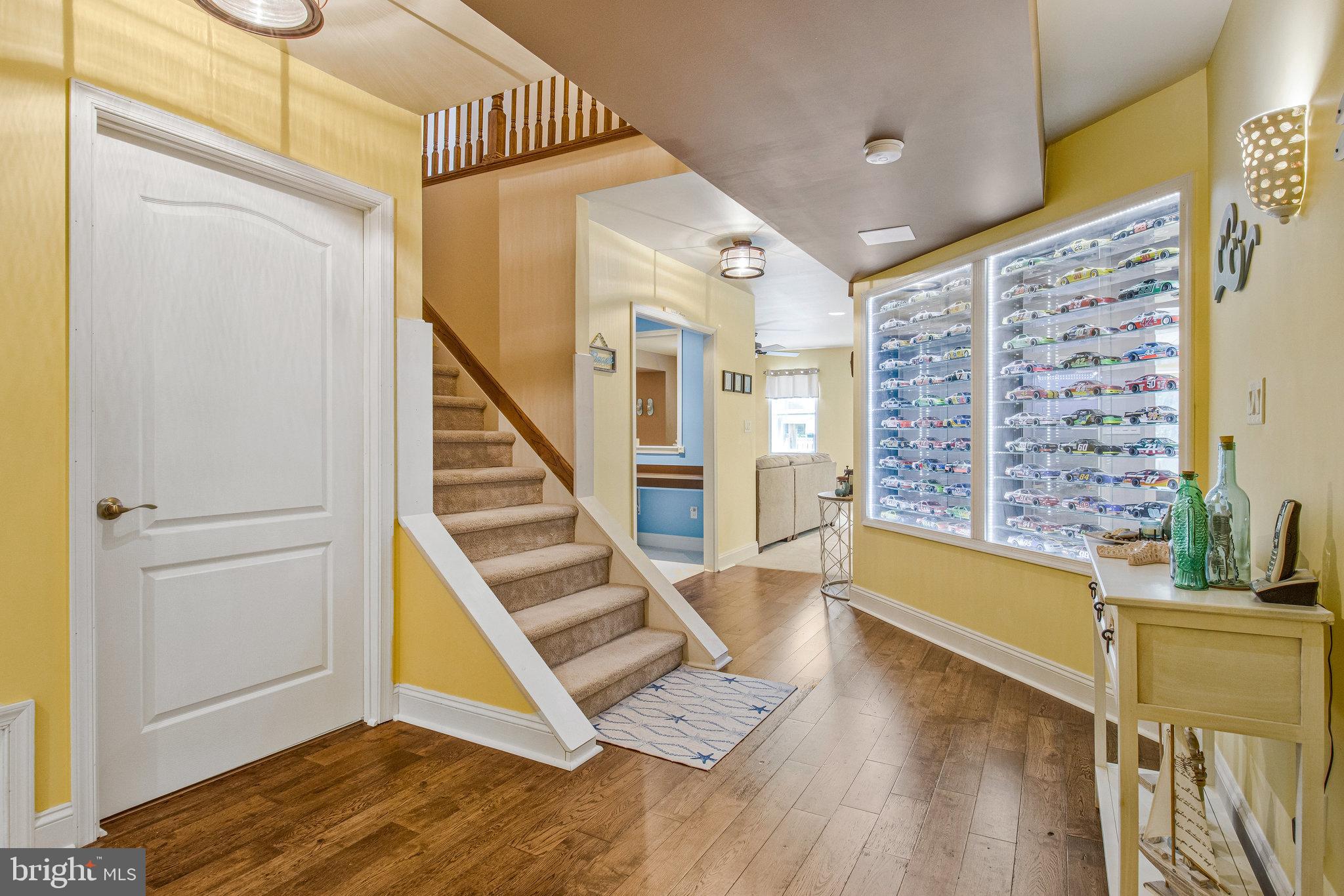 HOMELAND PARK - Residential