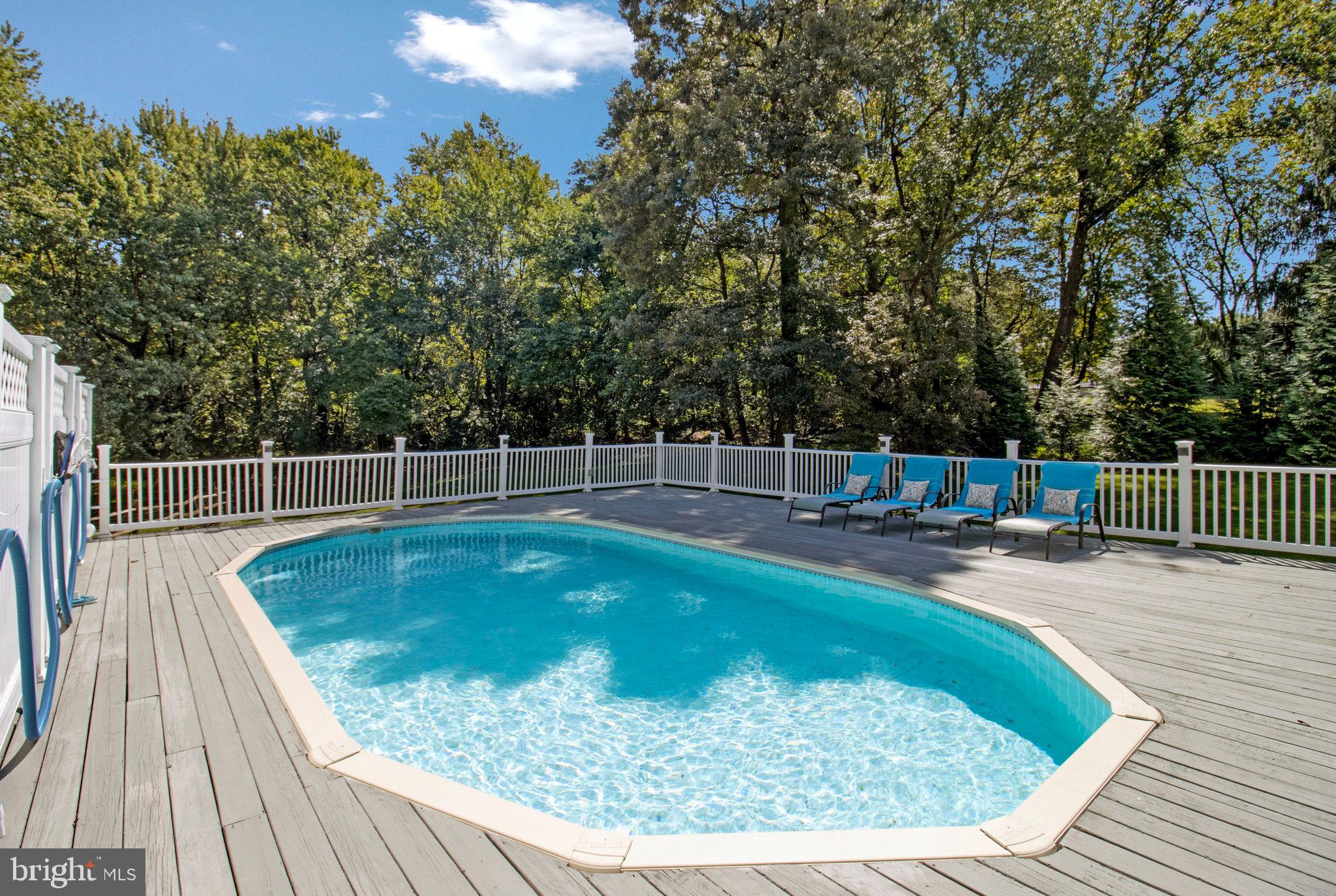 HOMELAND PARK - Residential