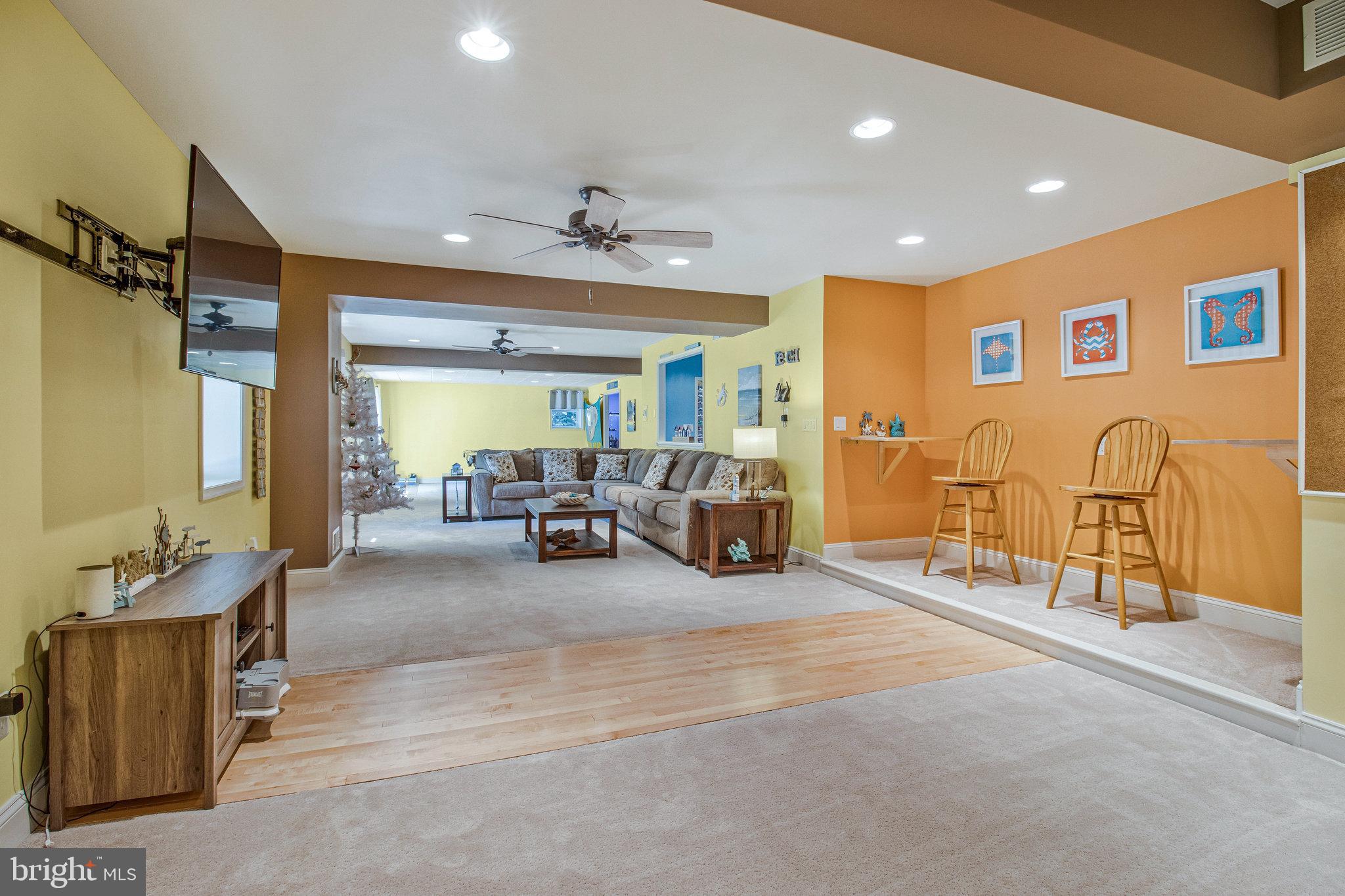 HOMELAND PARK - Residential