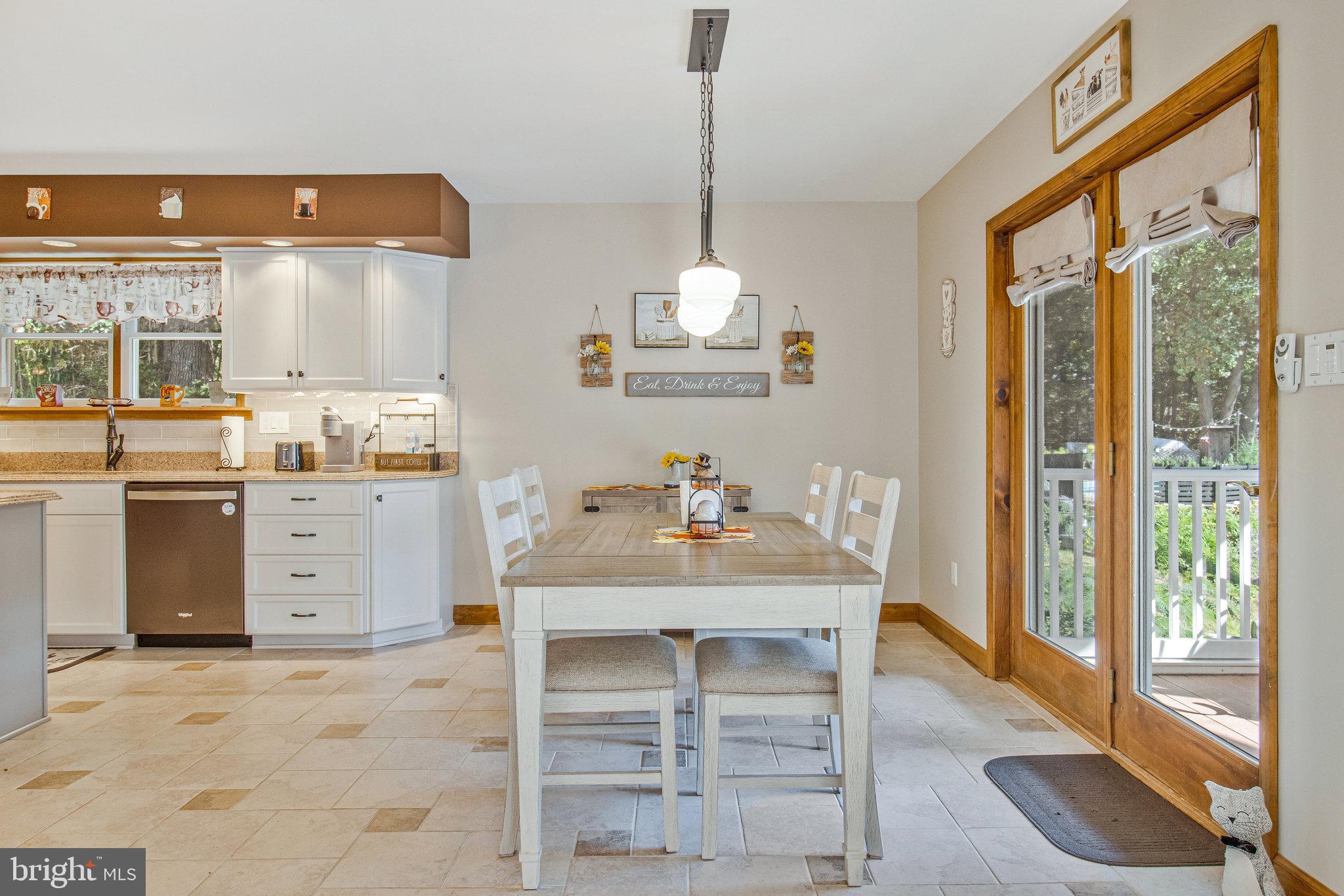 HOMELAND PARK - Residential