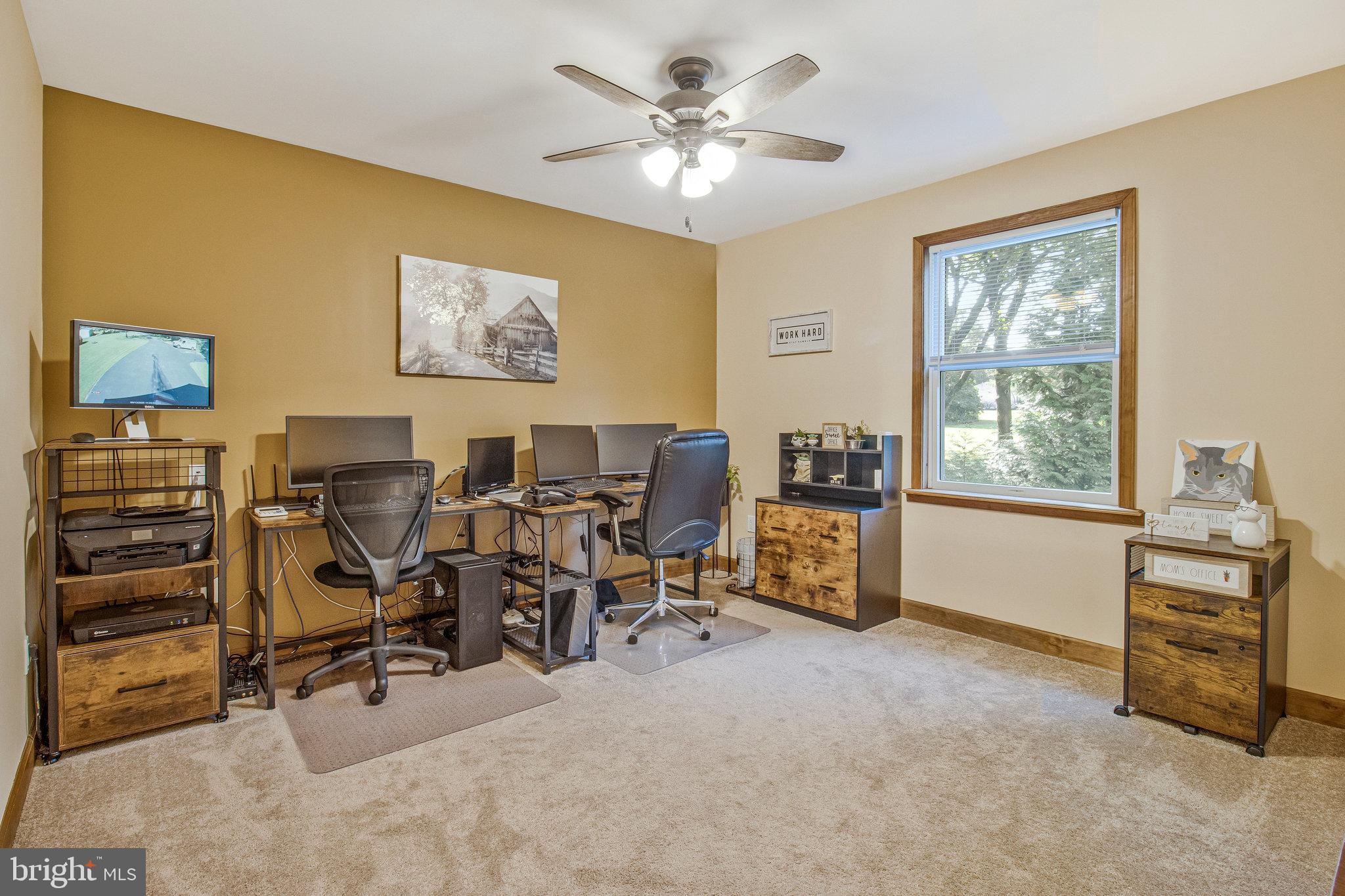 HOMELAND PARK - Residential