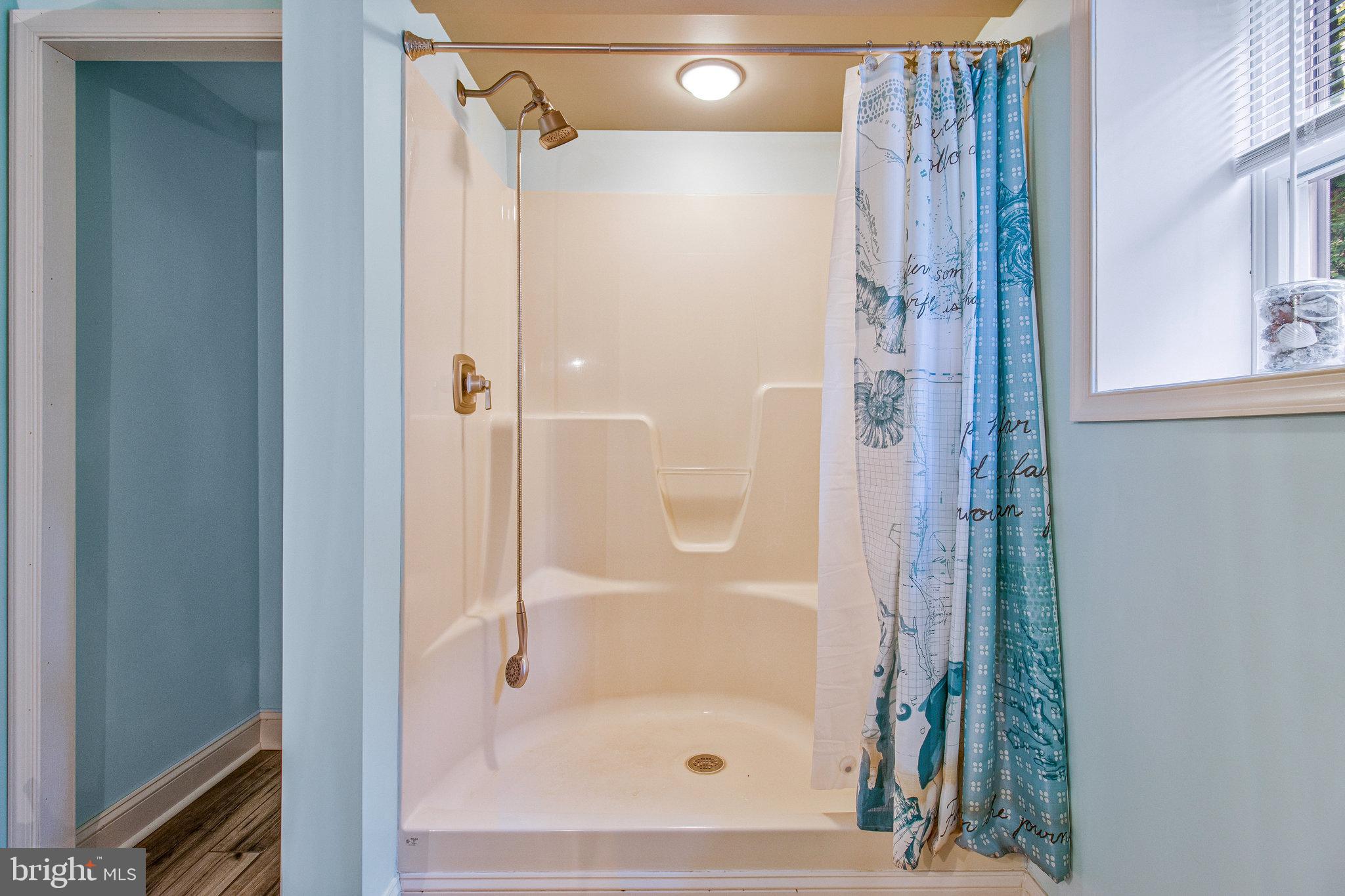 HOMELAND PARK - Residential