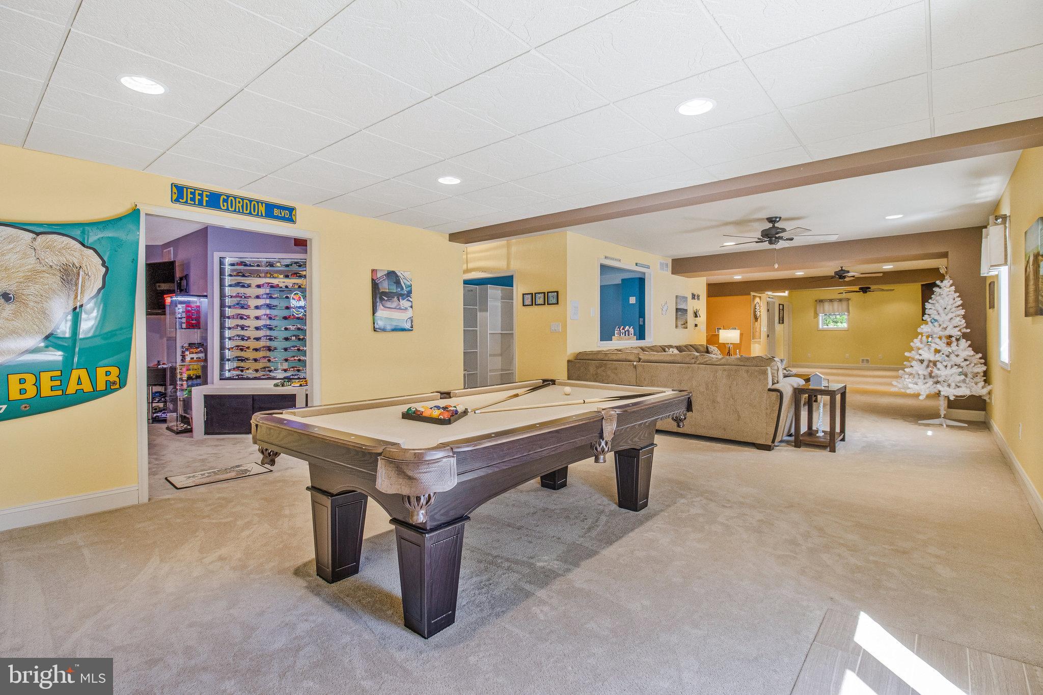 HOMELAND PARK - Residential