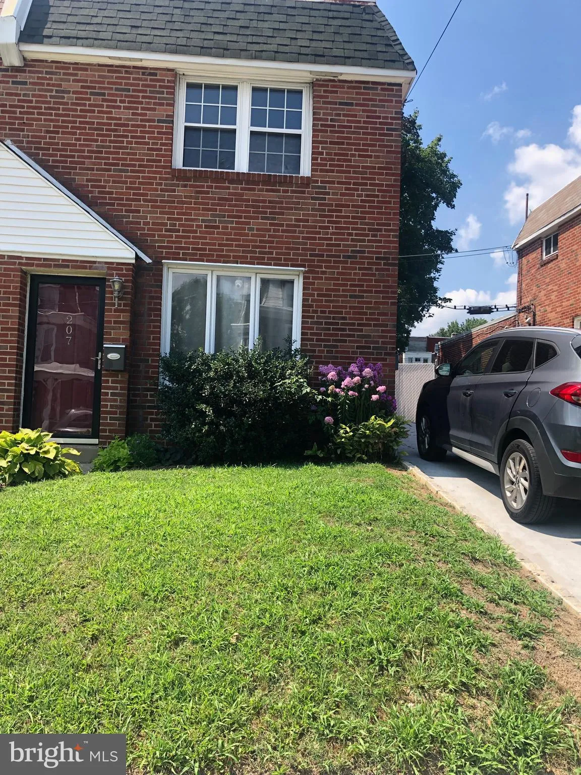 207 E High Street, Philadelphia, PA 19144