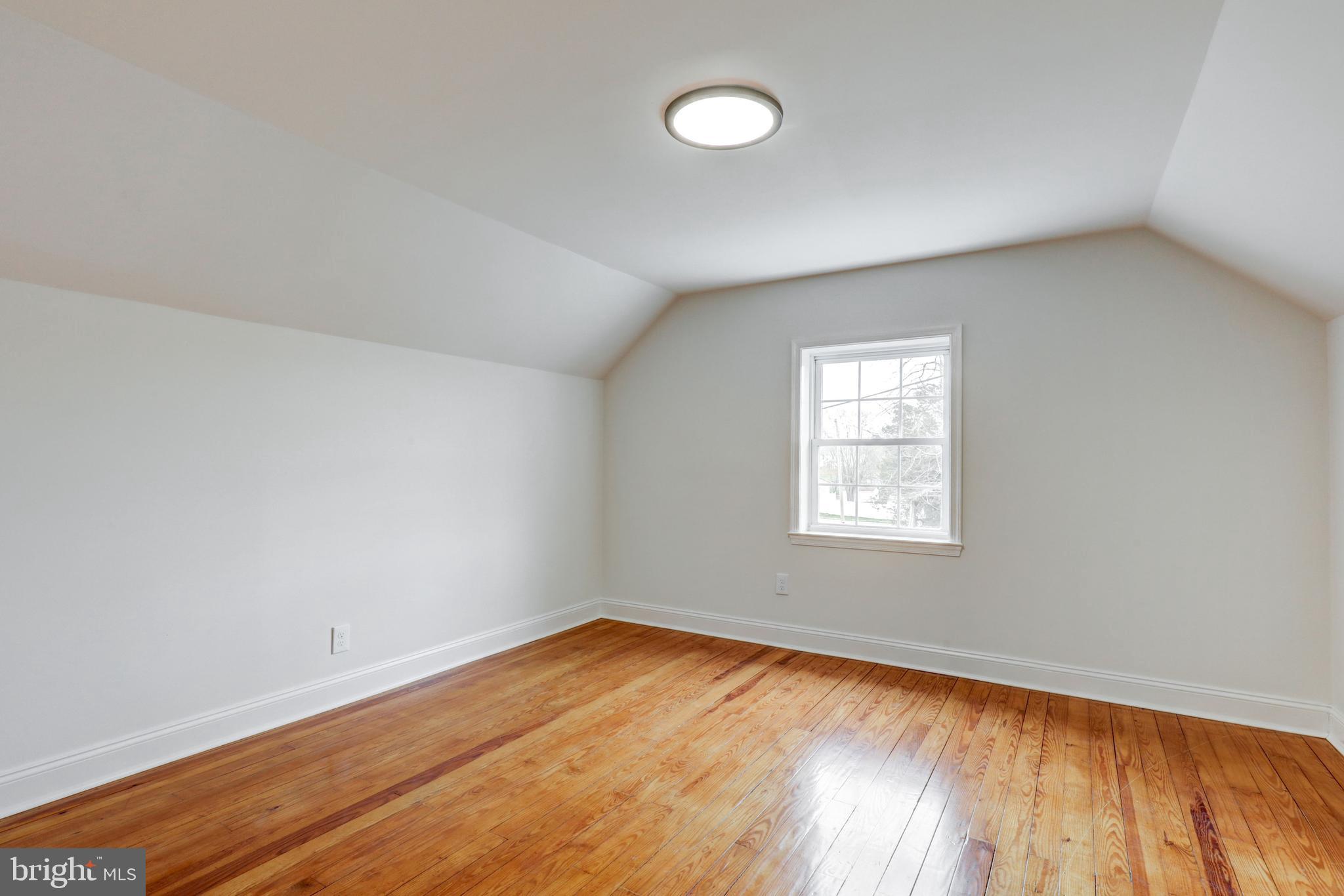 DEVON GREEN - Residential