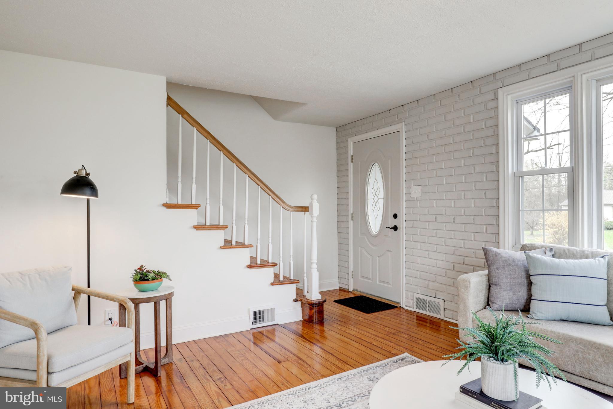 DEVON GREEN - Residential