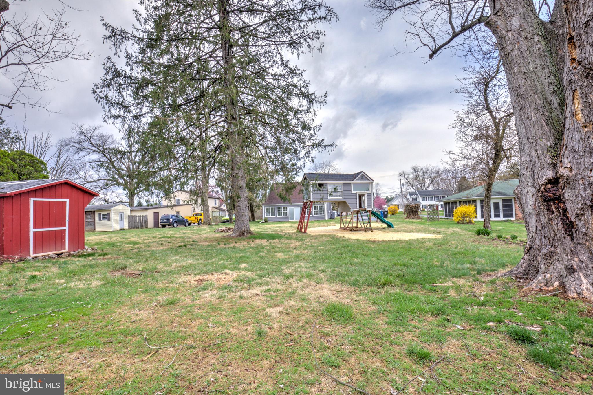 DEVON GREEN - Residential