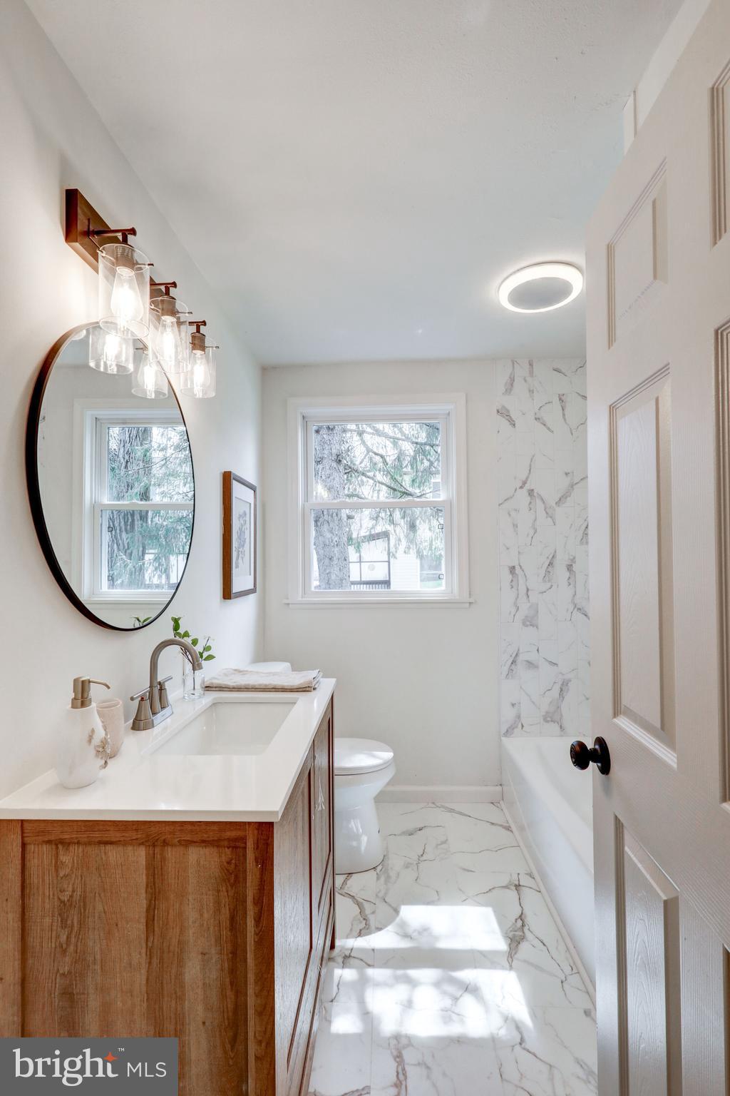 DEVON GREEN - Residential