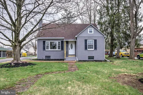 MLS: PABK2055342