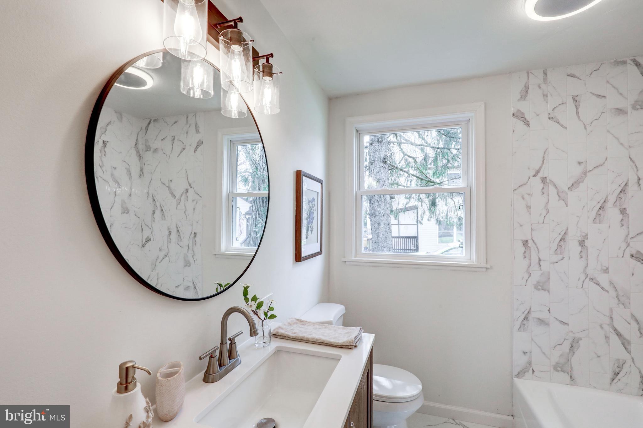 DEVON GREEN - Residential