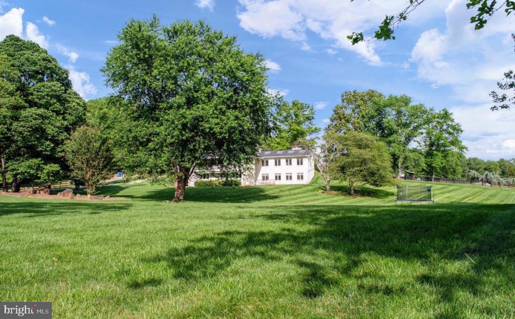 SENECA FARMS - Residential