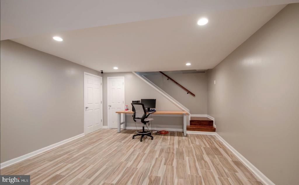 SENECA FARMS - Residential