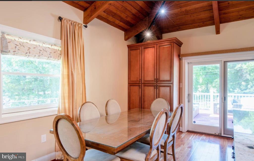 SENECA FARMS - Residential