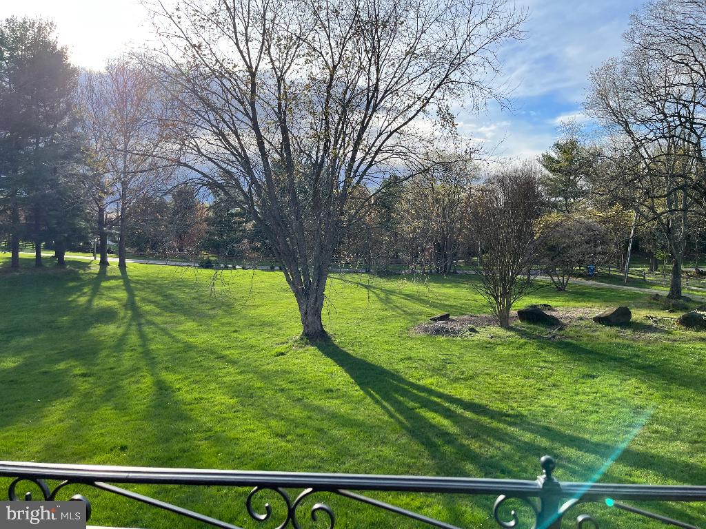 SENECA FARMS - Residential