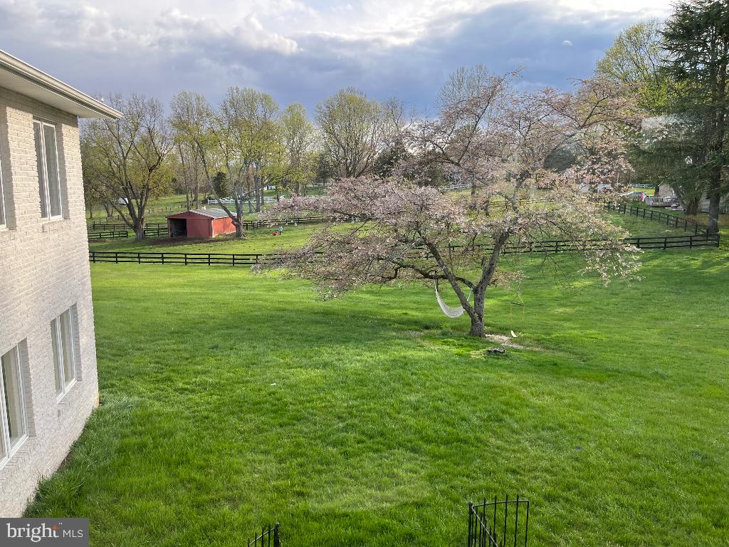 SENECA FARMS - Residential