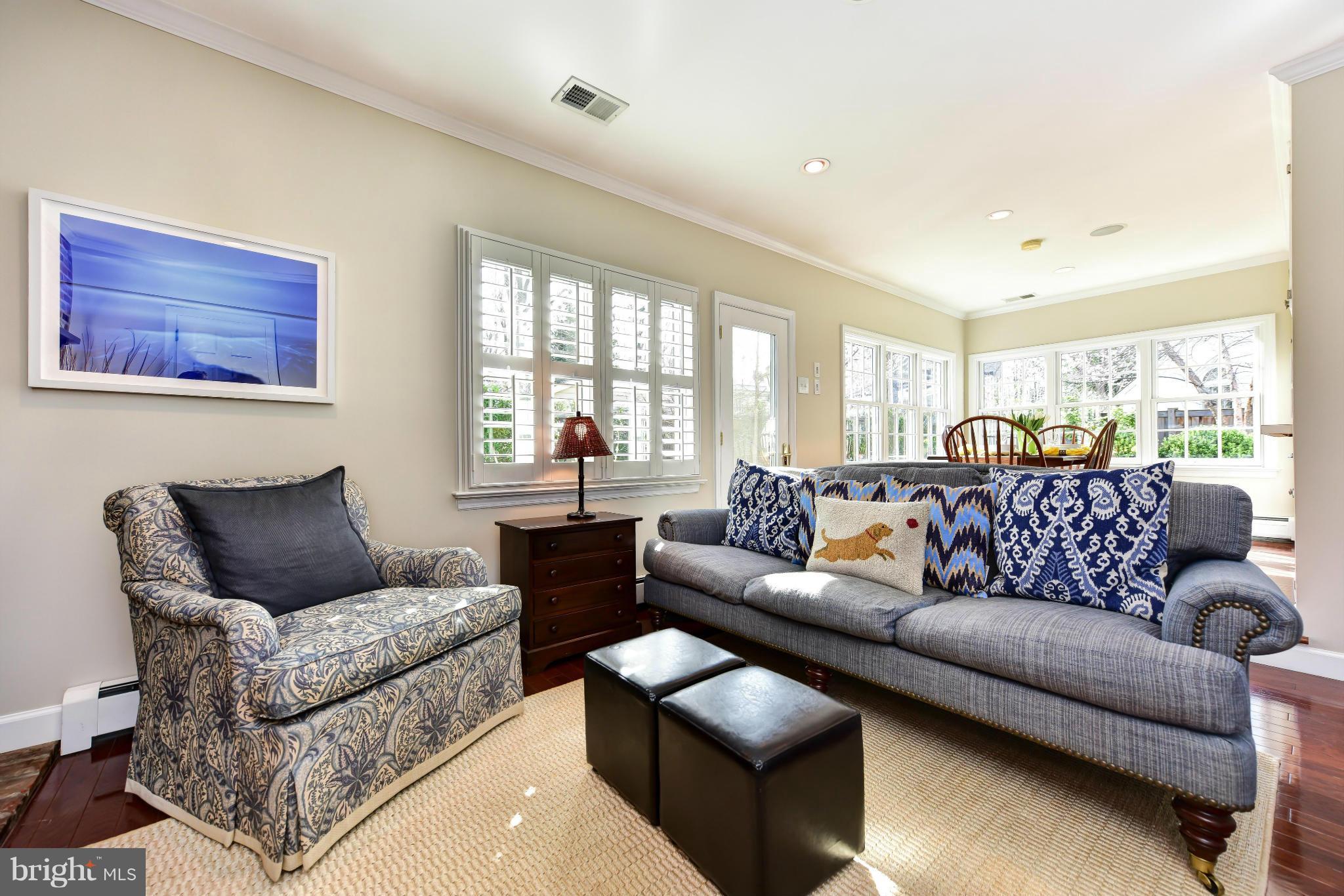 BEVERLY HILLS - Residential