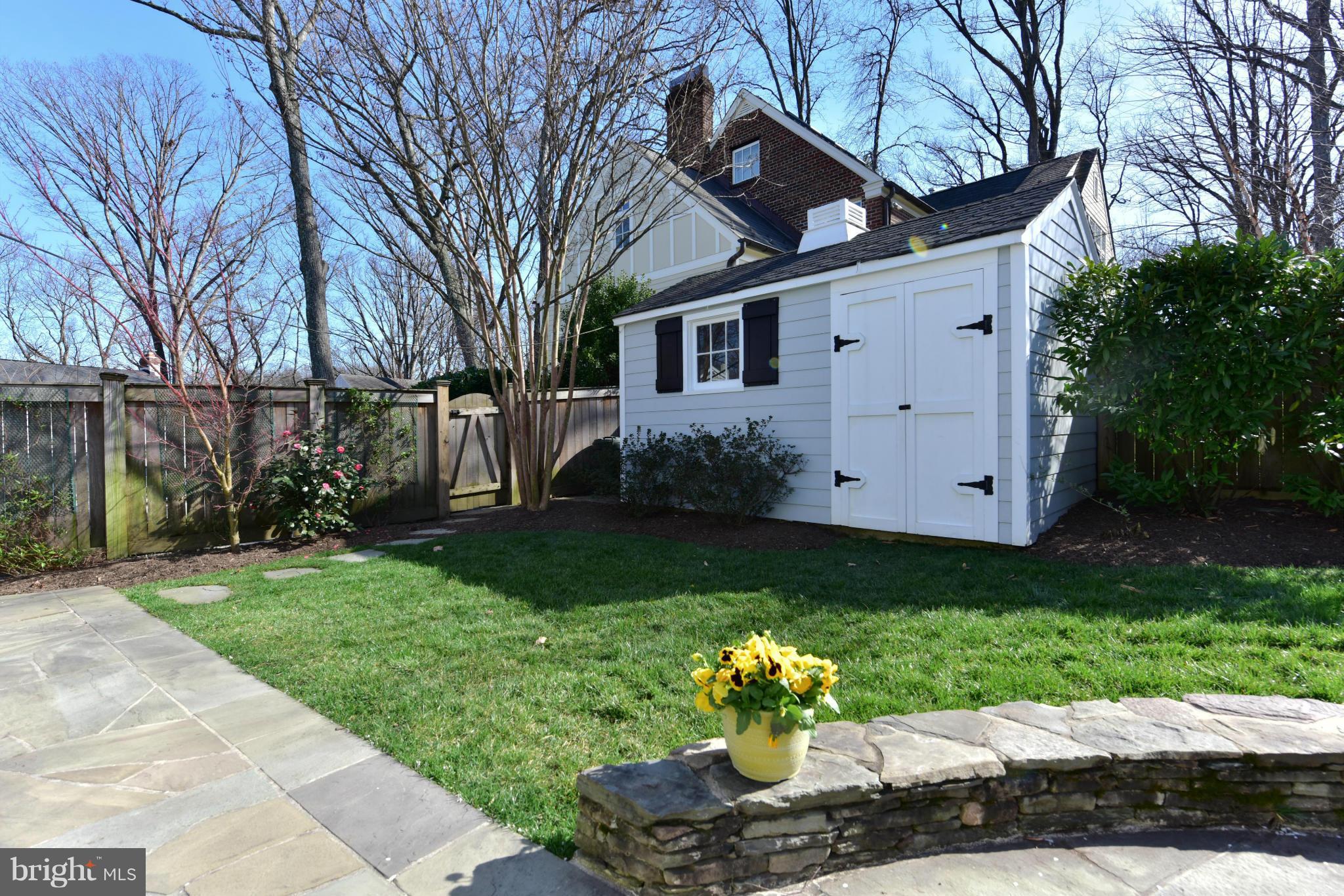 BEVERLY HILLS - Residential