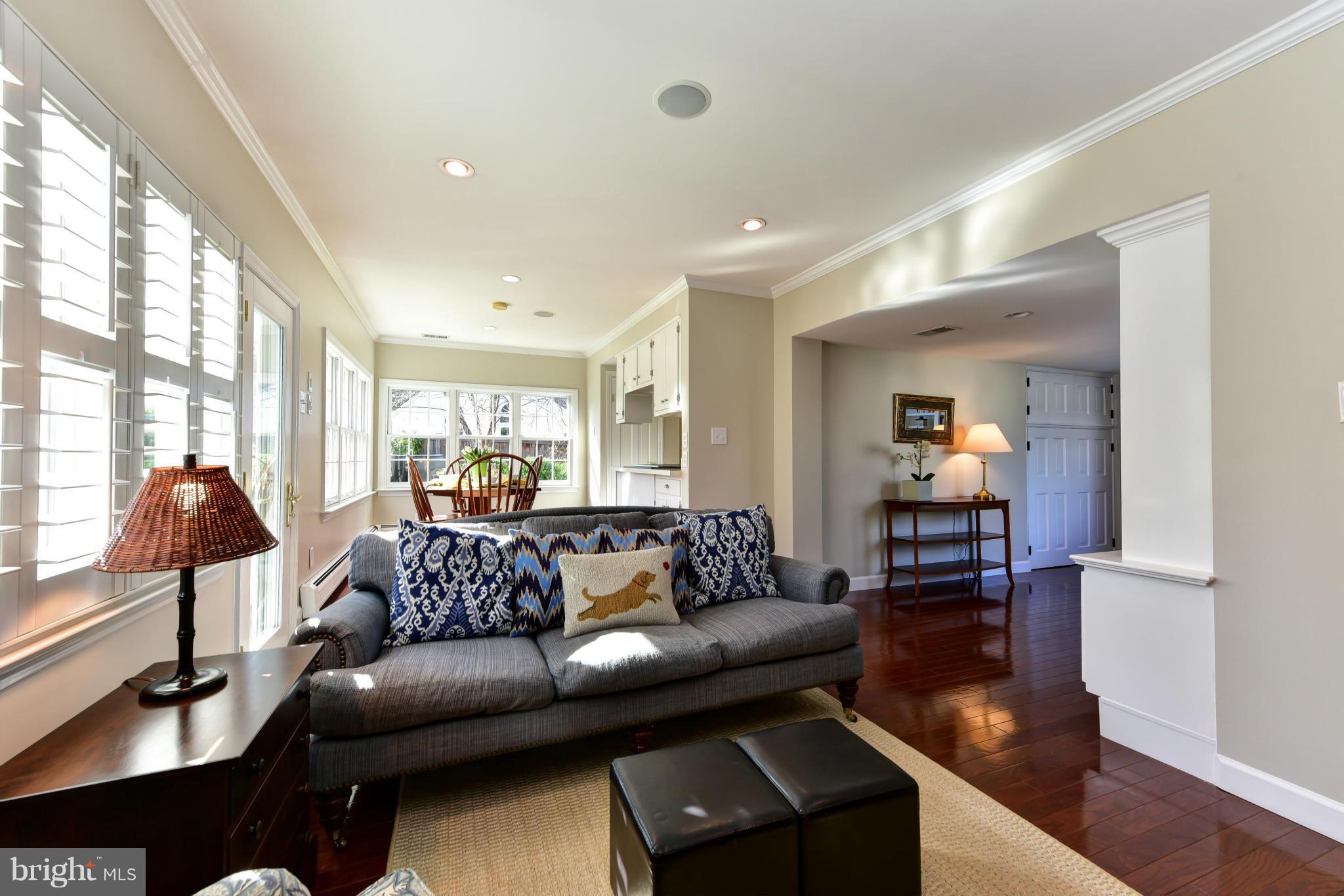 BEVERLY HILLS - Residential