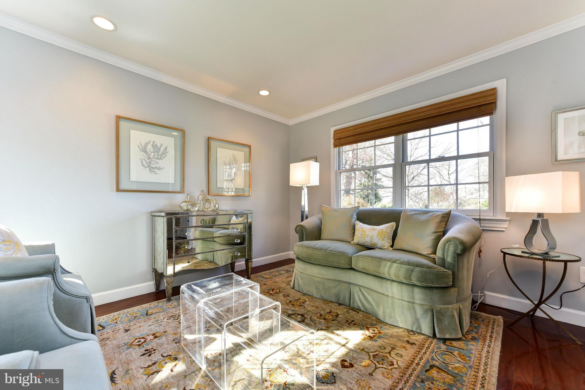 BEVERLY HILLS - Residential