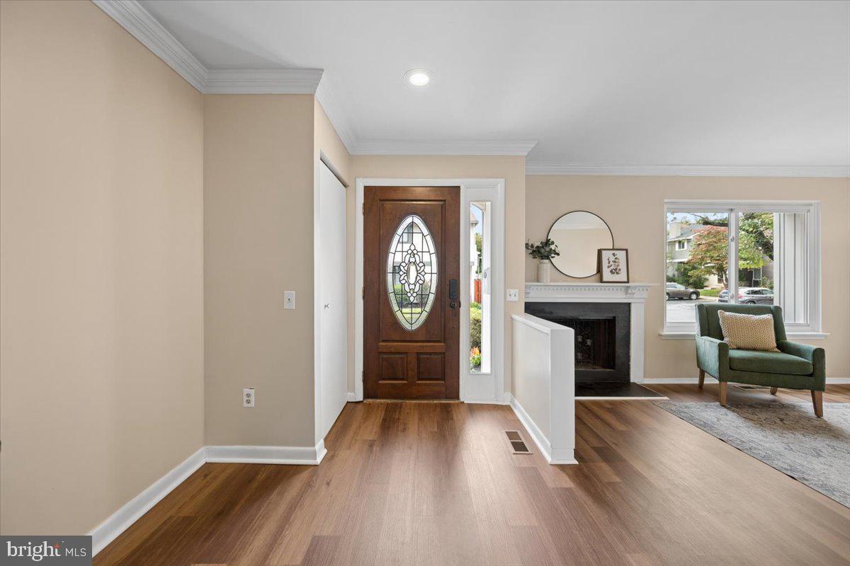 18527 EAGLES ROOST DRIVE