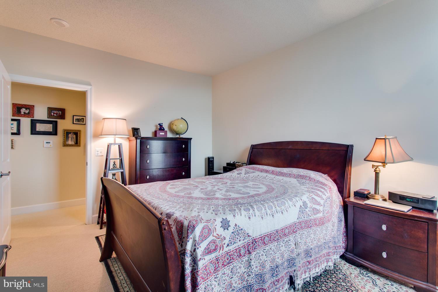 ECLIPSE ON CENTER PARK - Residential Lease