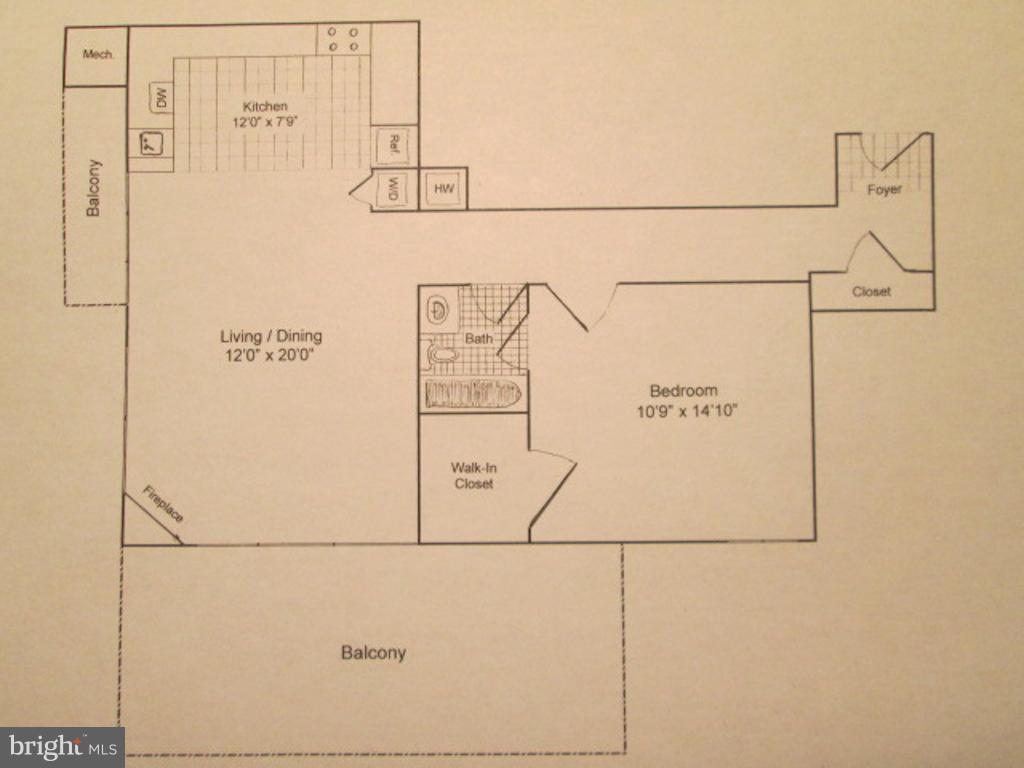 ECLIPSE ON CENTER PARK - Residential Lease