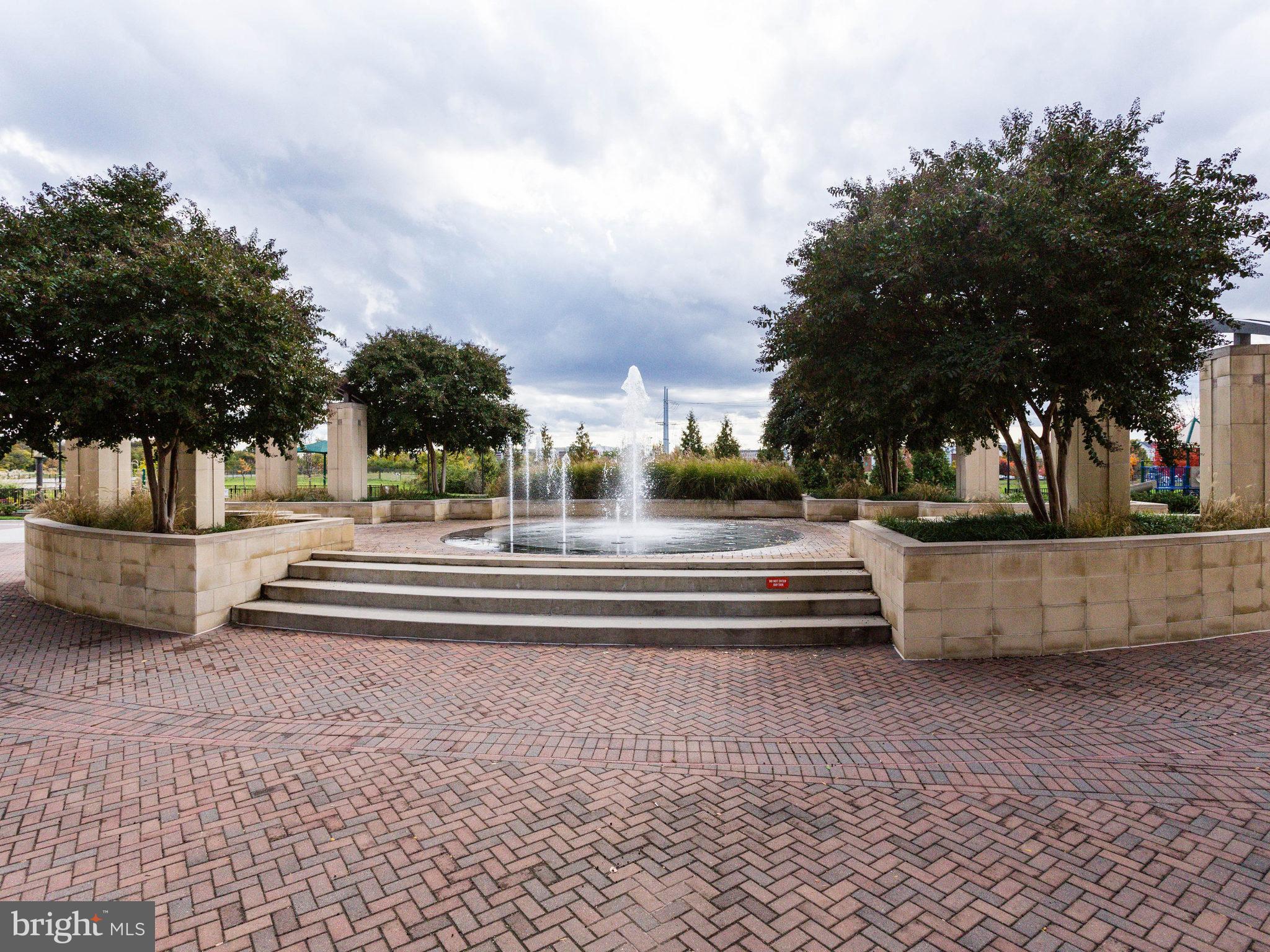 ECLIPSE ON CENTER PARK - Residential Lease