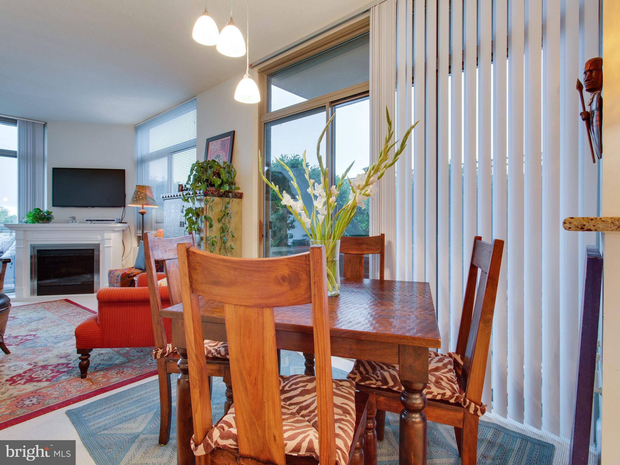 ECLIPSE ON CENTER PARK - Residential Lease