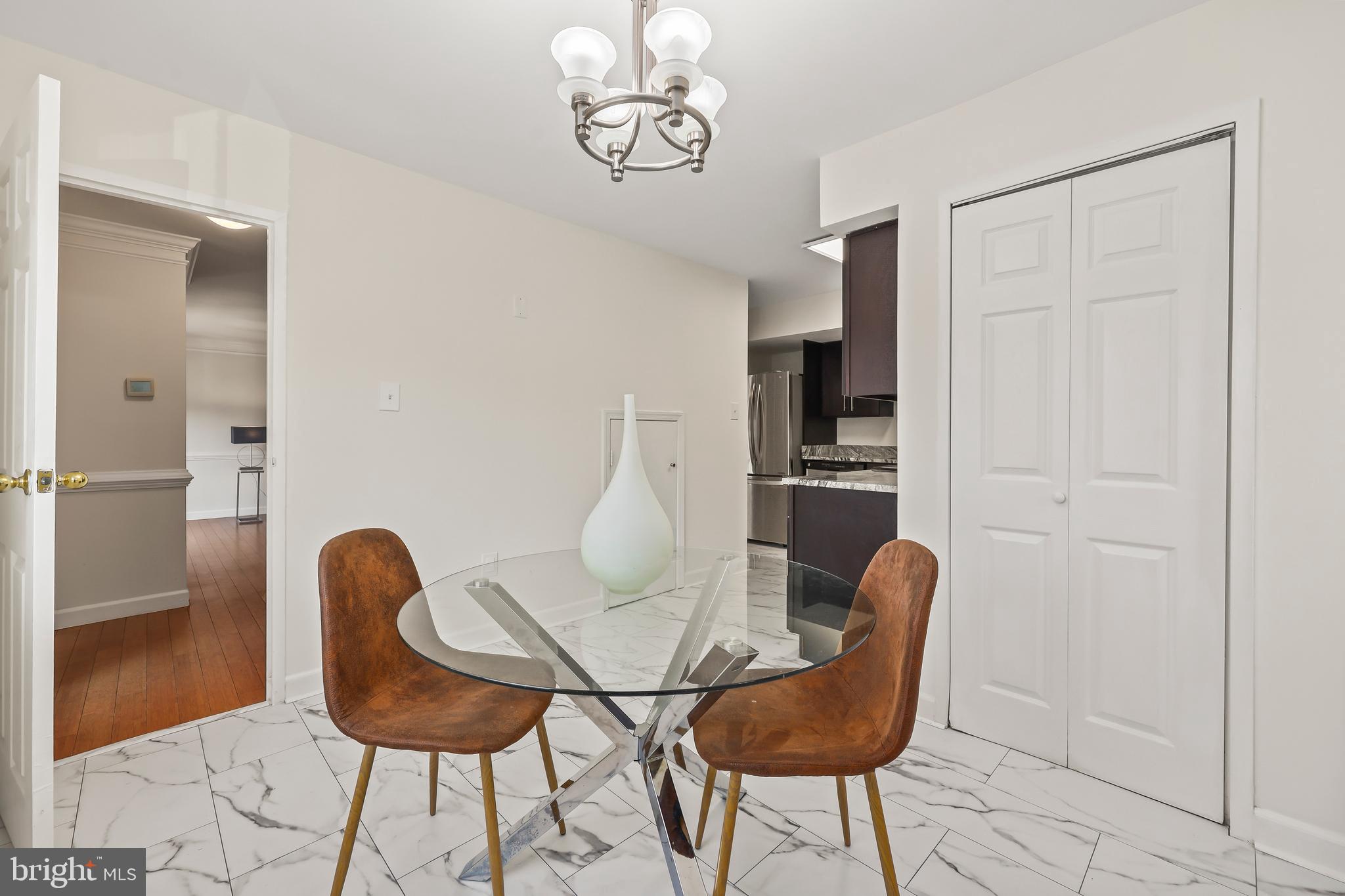 TERRACE TOWNHOUSES OF ANNANDALE - Residential