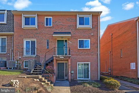 4599 LOGSDON DRIVE 37 ANNANDALE VA 22003