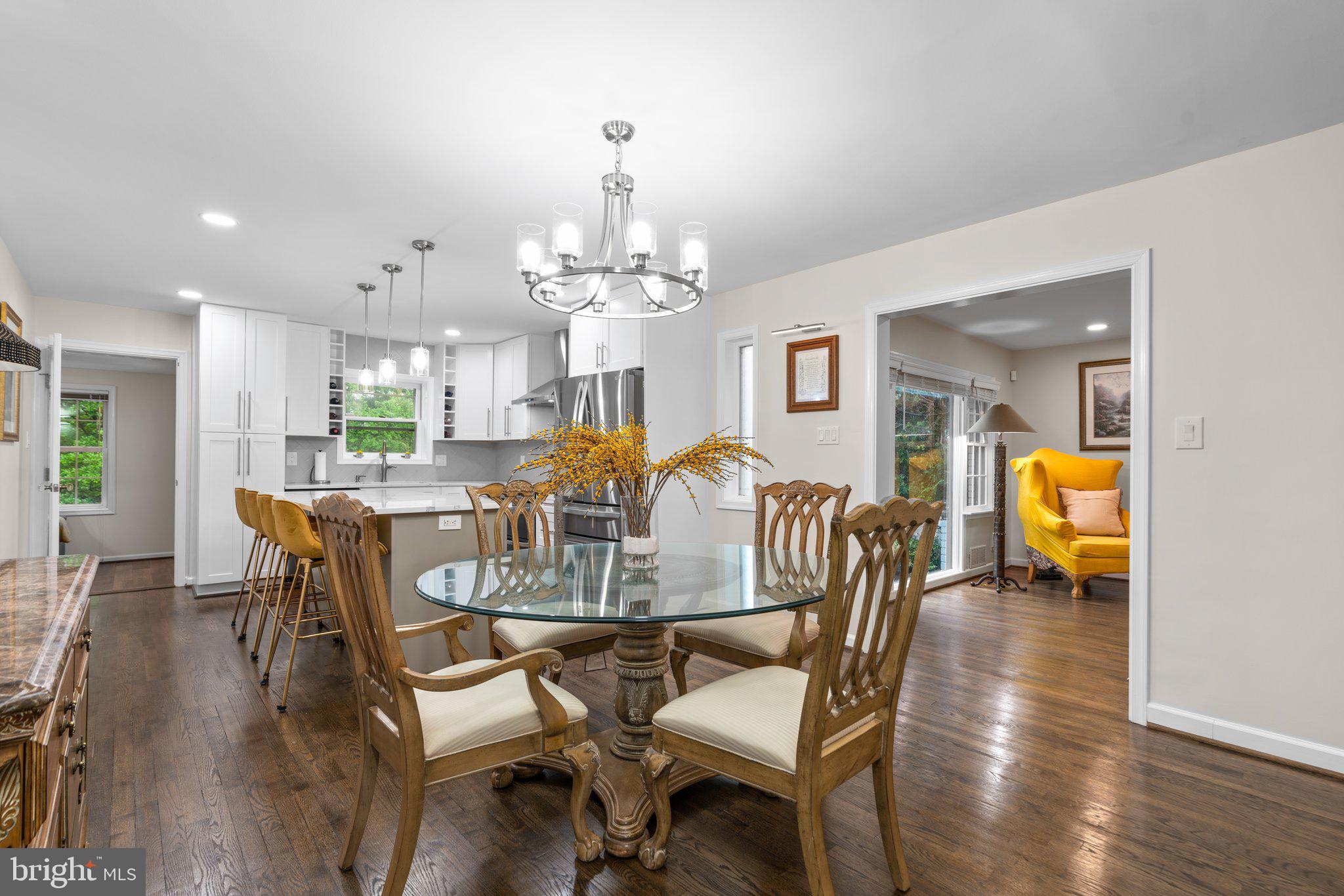 LOCUST HILL ESTATES - Residential