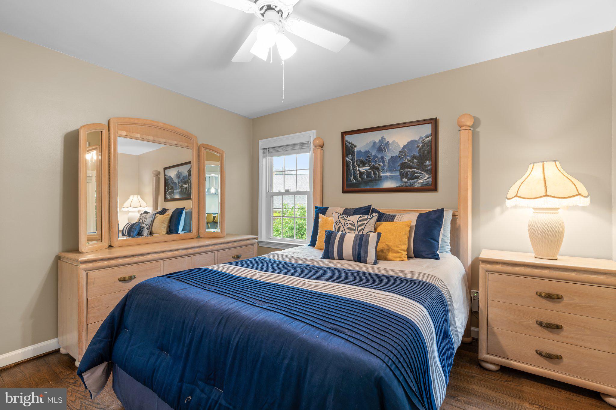 LOCUST HILL ESTATES - Residential