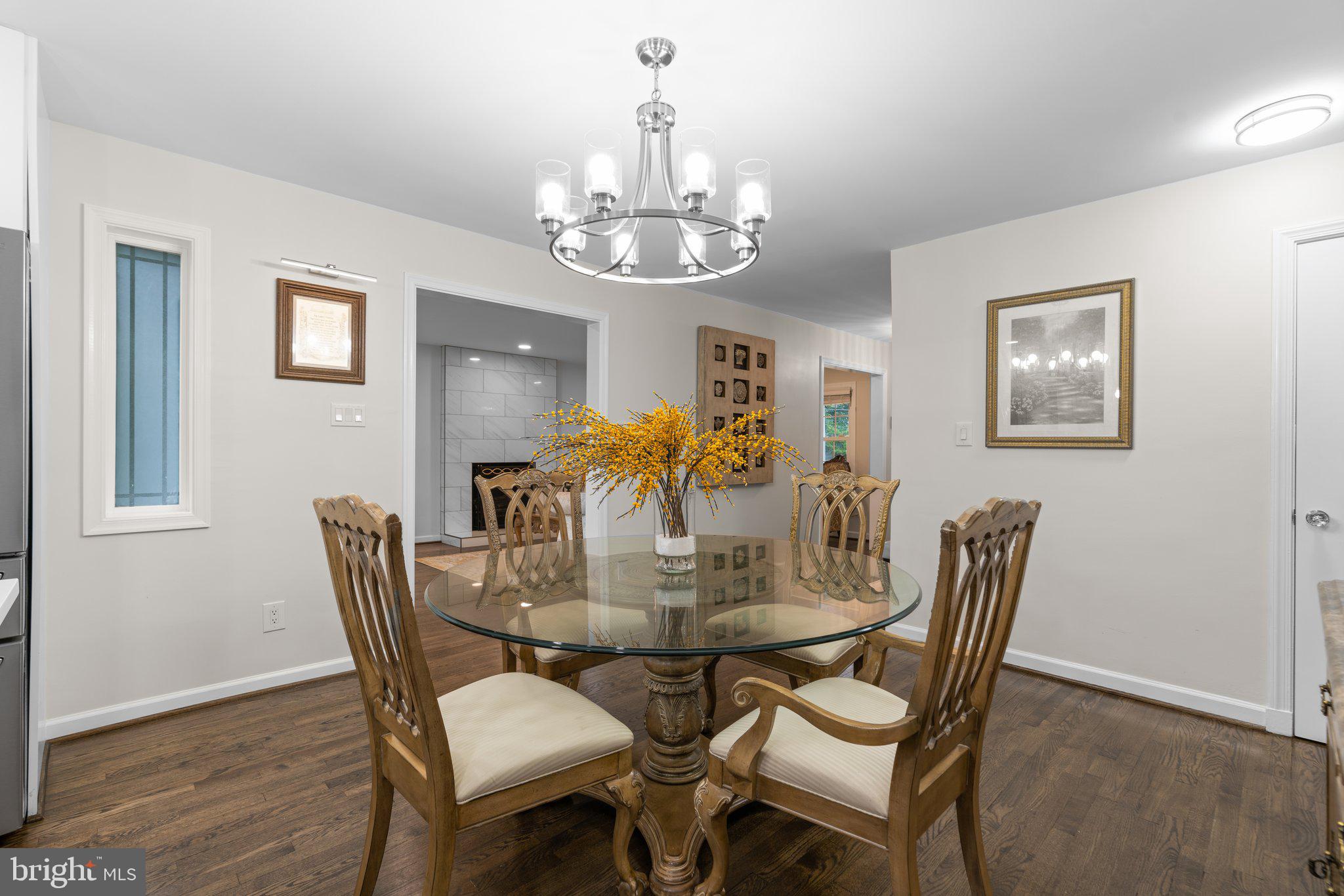 LOCUST HILL ESTATES - Residential